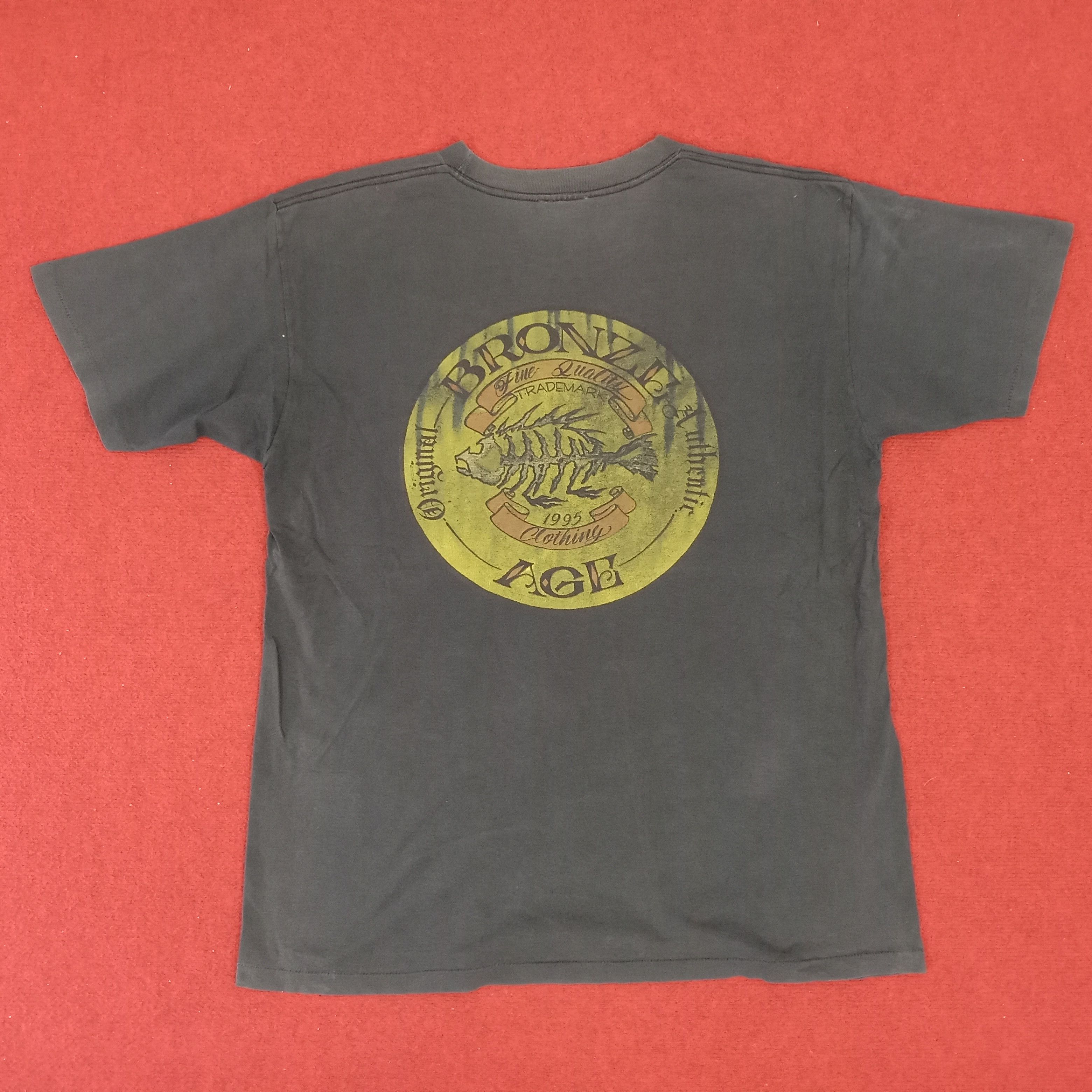 Vintage Bronze Age Surfing Style Back Print Vintage Tshirt Size US L / EU 52-54 / 3 - 1 Thumbnail