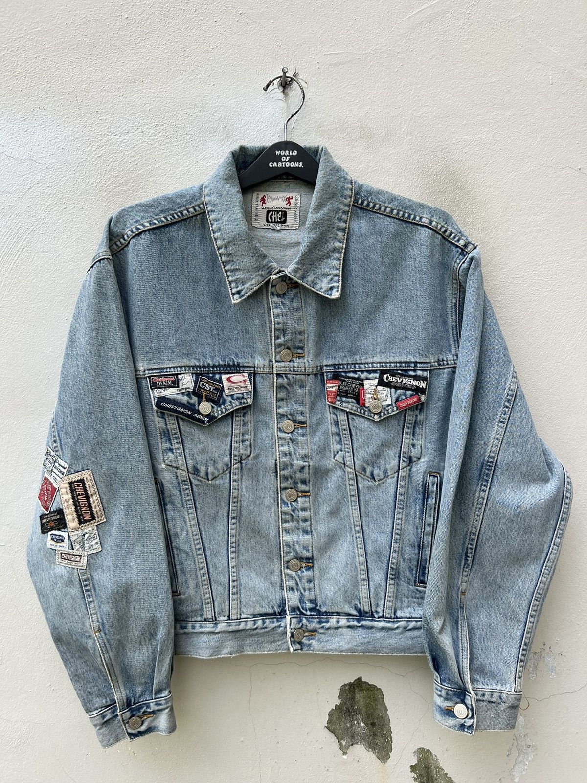 Chevignon Vintage Chevignon Paris All Over Patches Denim Trucker Size US XL / EU 56 / 4 - 6 Thumbnail