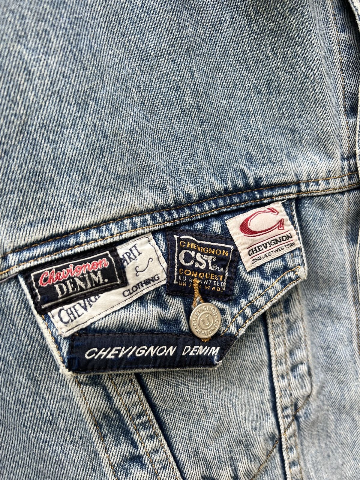 Chevignon Vintage Chevignon Paris All Over Patches Denim Trucker Size US XL / EU 56 / 4 - 11 Thumbnail