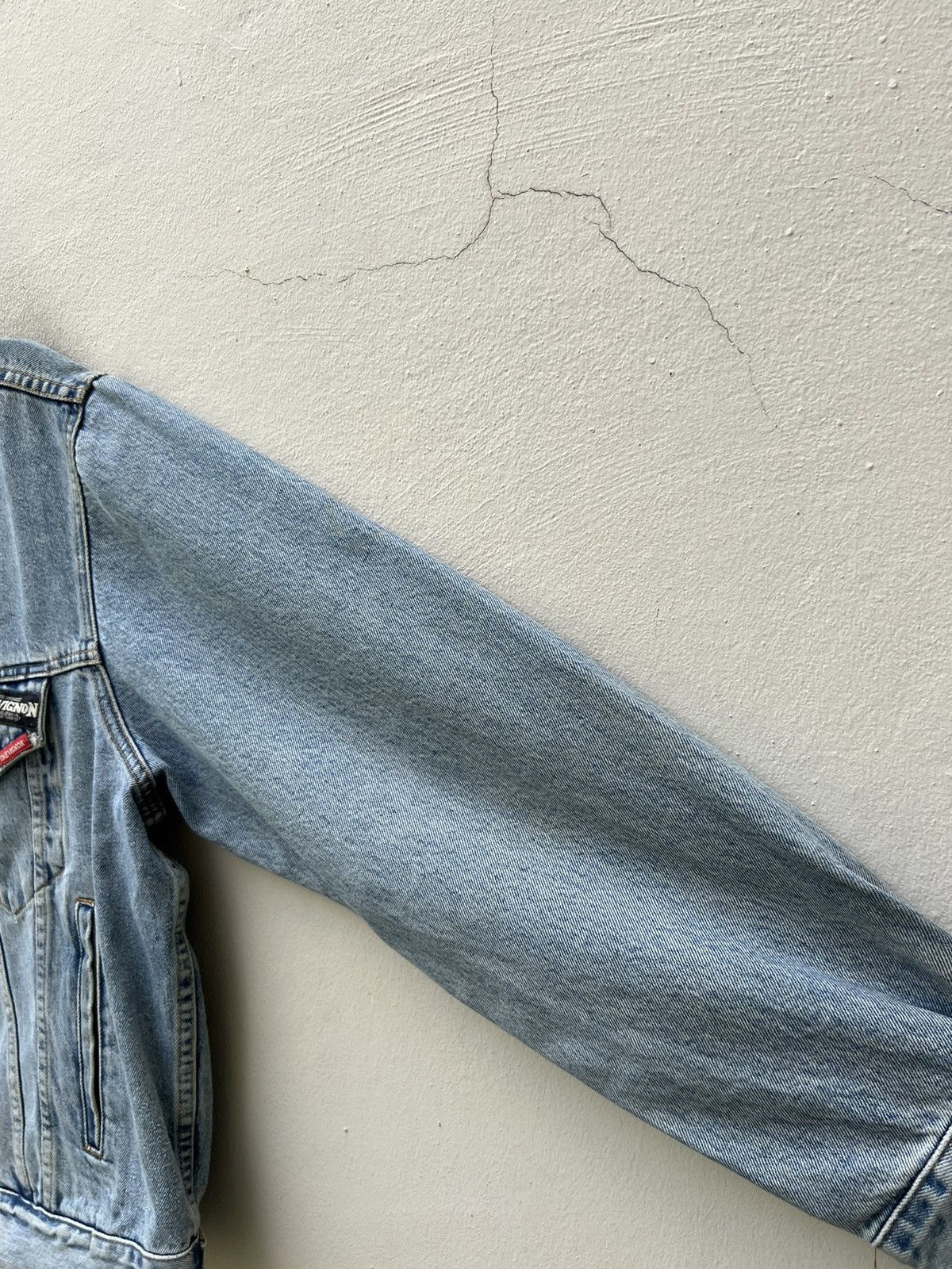 Chevignon Vintage Chevignon Paris All Over Patches Denim Trucker Size US XL / EU 56 / 4 - 8 Thumbnail