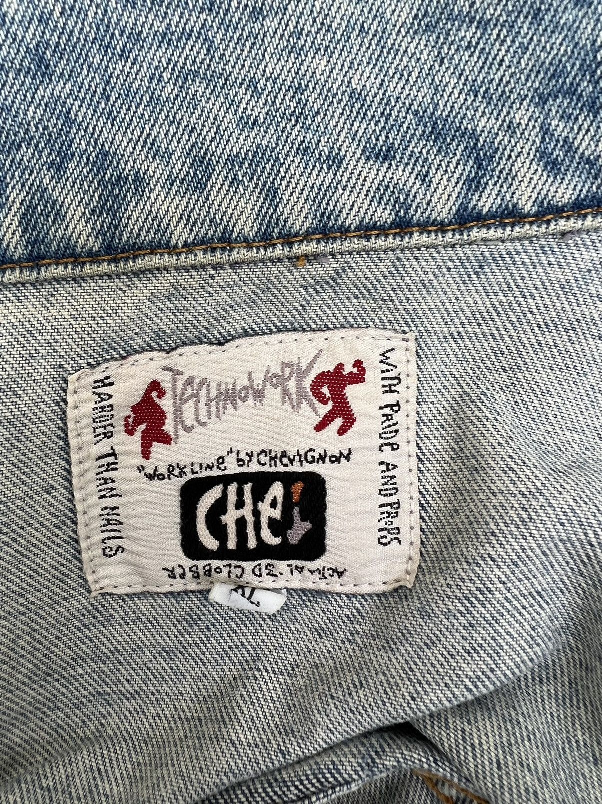 Chevignon Vintage Chevignon Paris All Over Patches Denim Trucker Size US XL / EU 56 / 4 - 25 Thumbnail