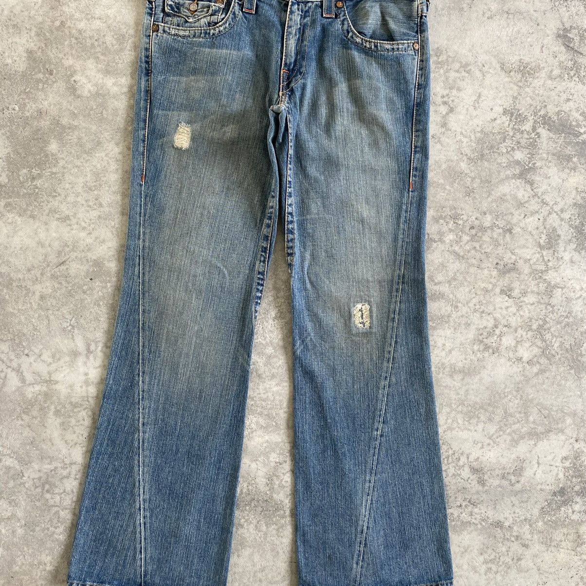 Vintage True Religion Spiral Cut Ripped Flared Denin Jeans