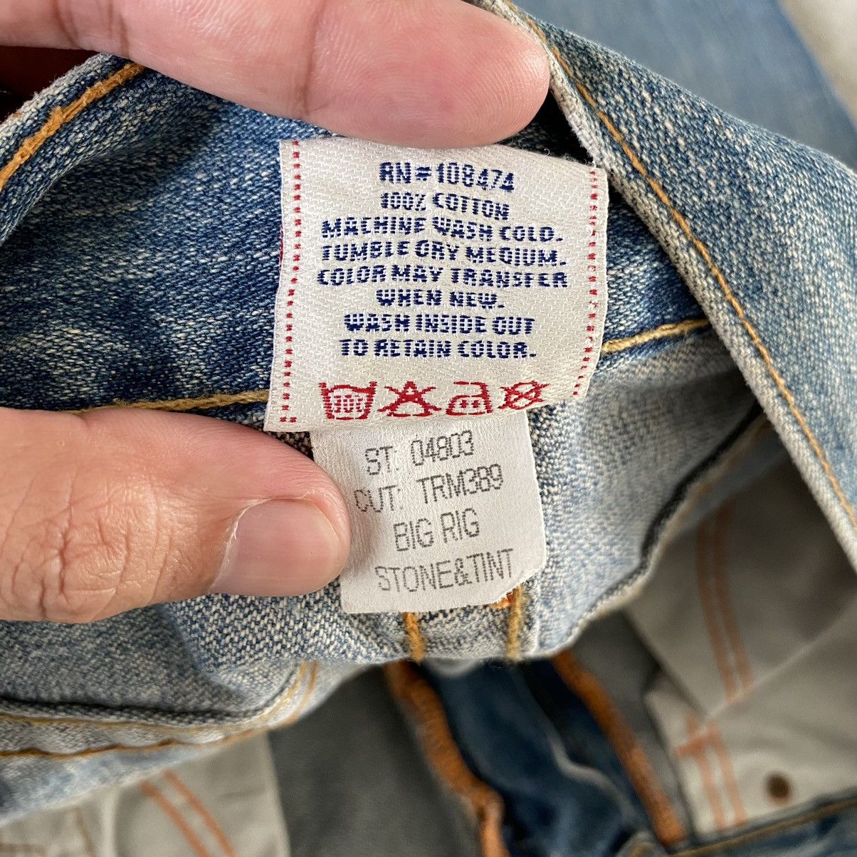 Vintage True Religion Spiral Cut Ripped Flared Denin Jeans