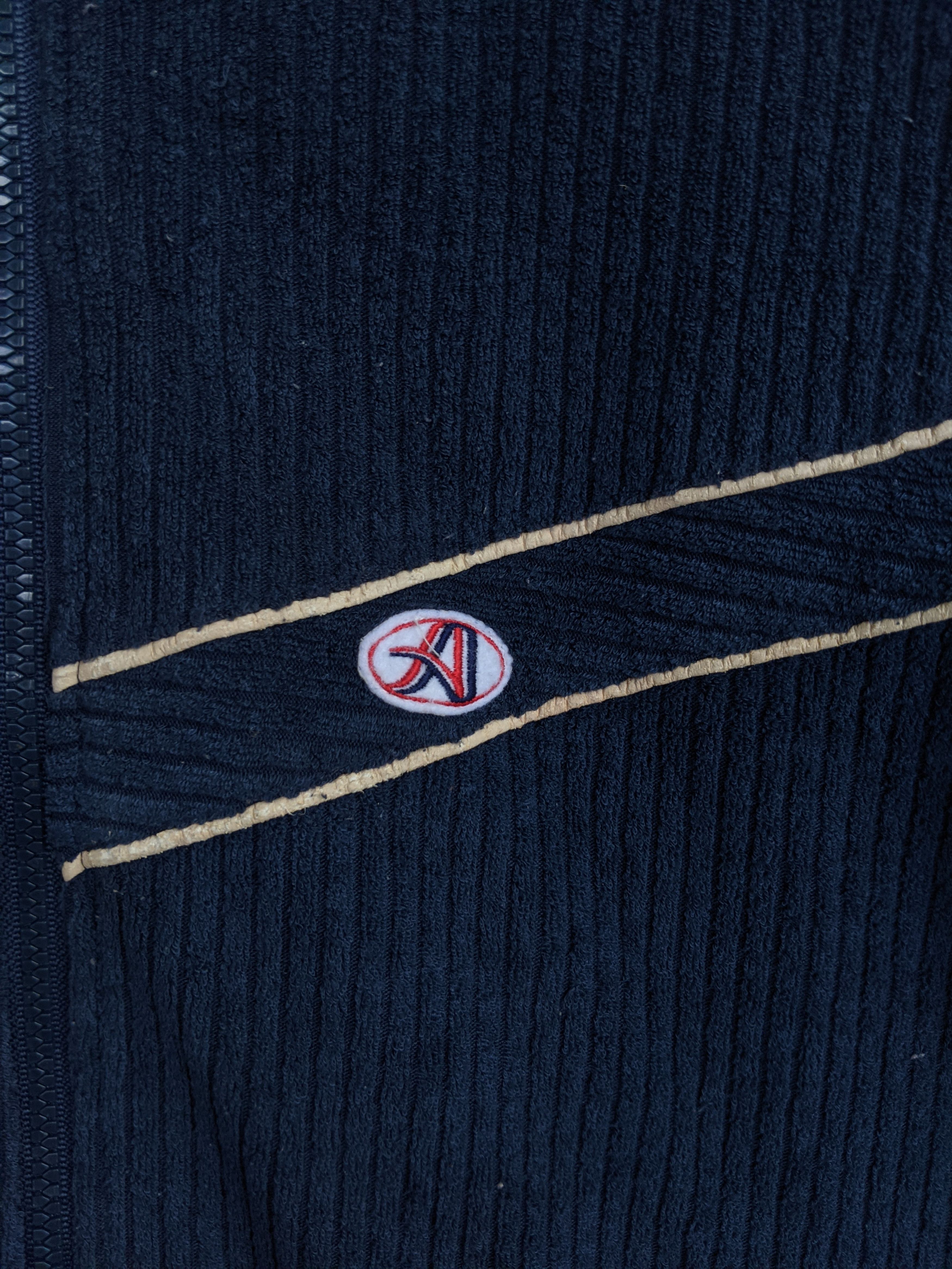 Other Vintage Amazon Sport Sweater Size US L / EU 52-54 / 3 - 4 Thumbnail