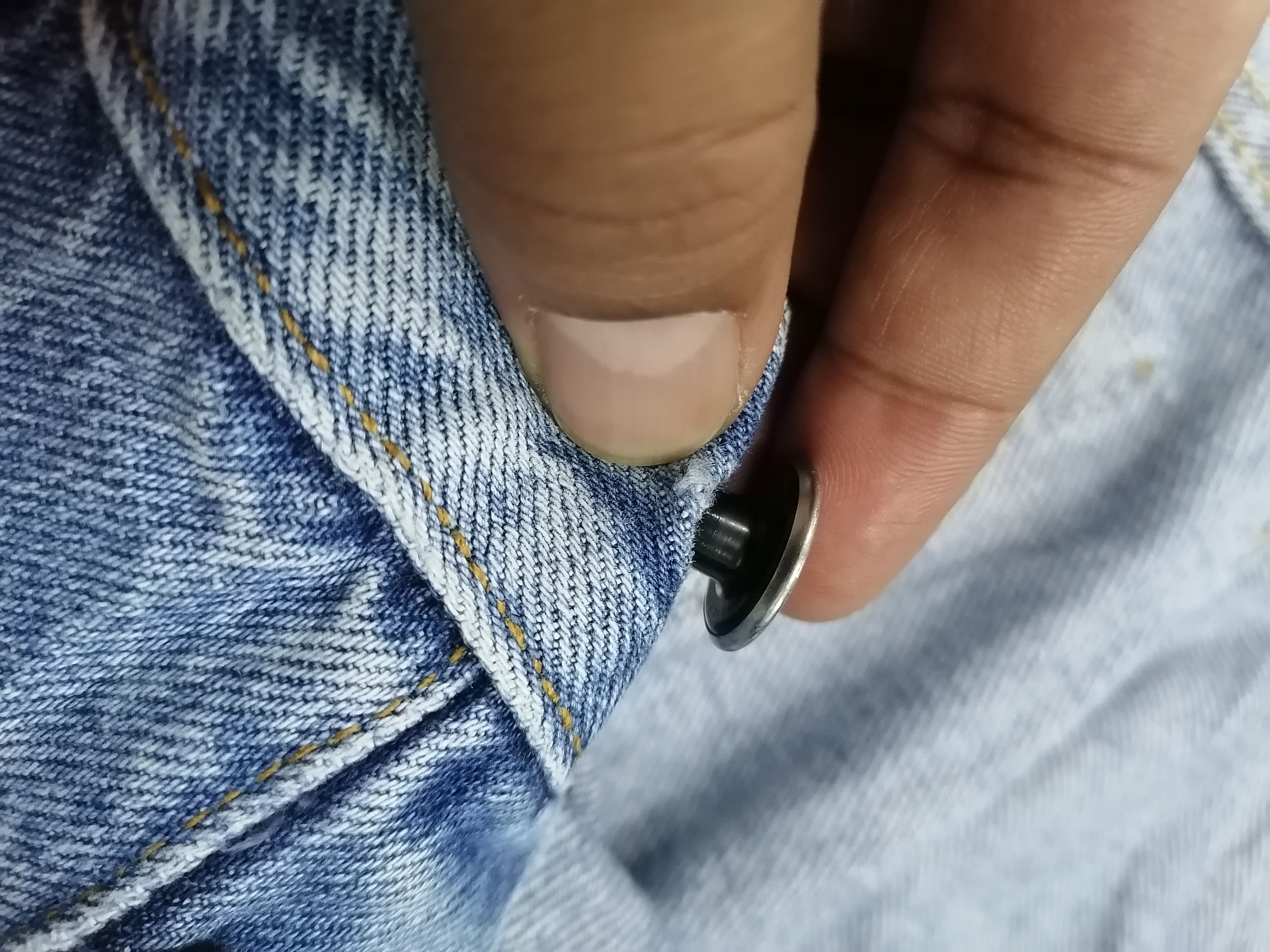 Levi's Vintage Clothing Vintage 90s Levi's 501 Faded Blue Distressed Denim Pants Size US 30 / EU 46 - 9 Thumbnail