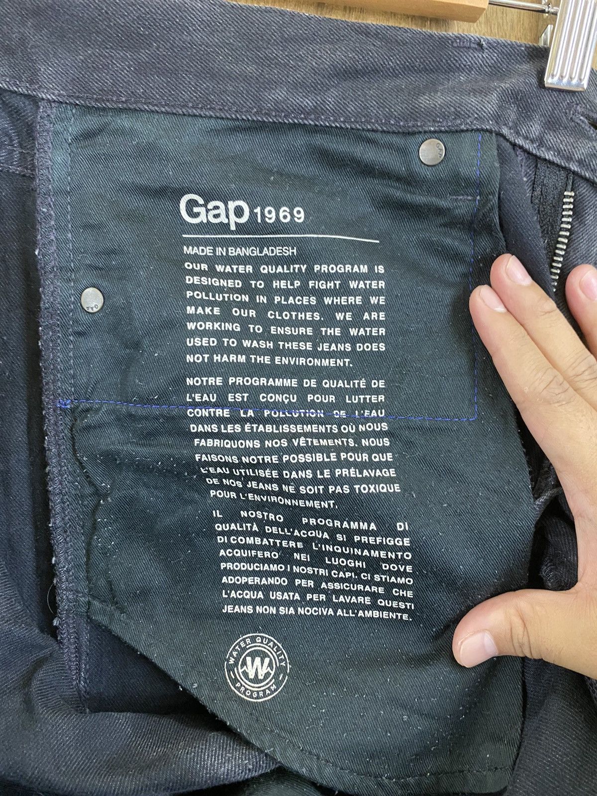 Gap DLS Gap Black distressed Denim vintage Pants #BB532 Size US 31 - 16 Thumbnail