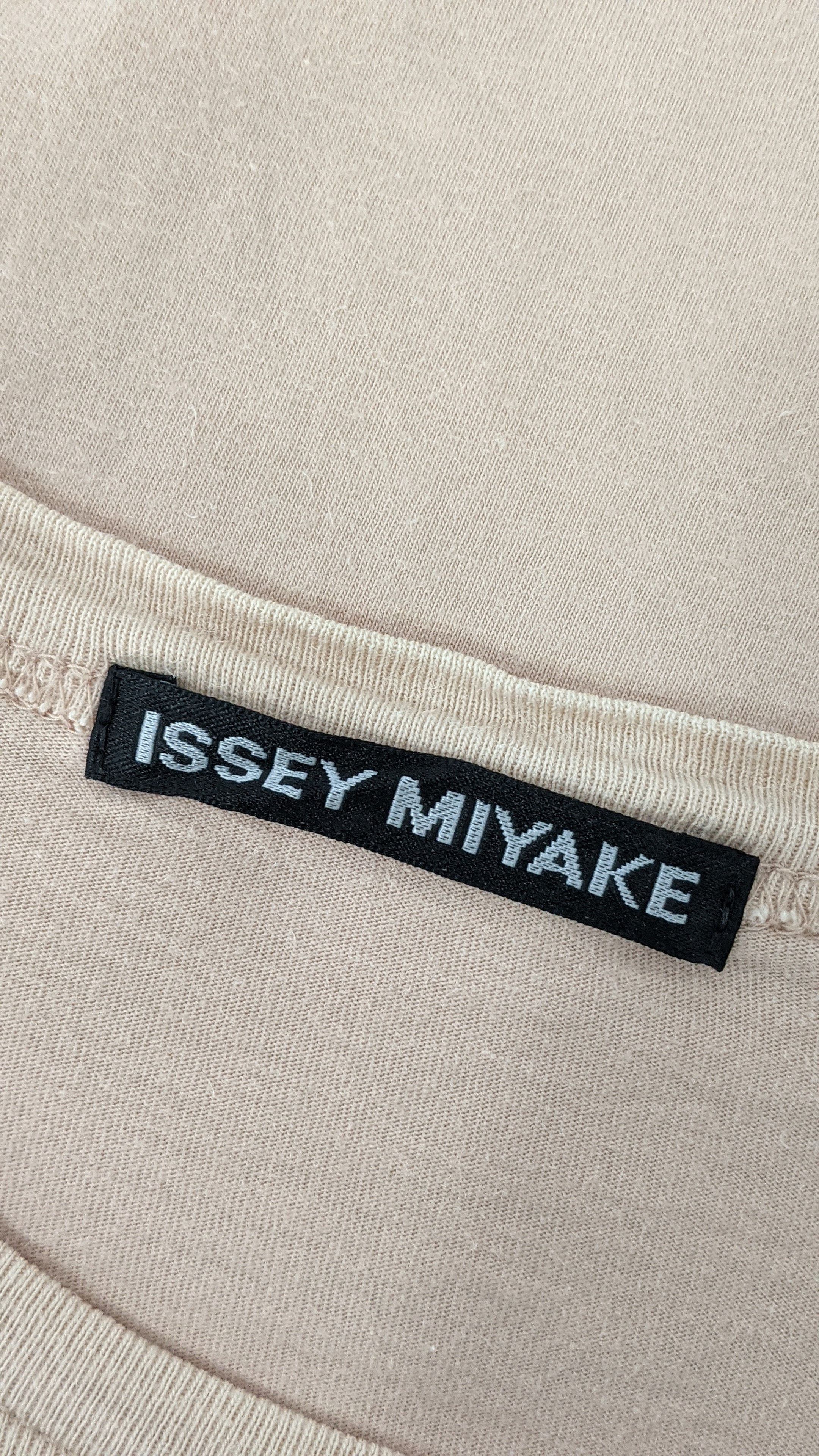 Issey Miyake Issey Miyake A/W 2006 Big or small ant shirt Size US M / EU 48-50 / 2 - 4 Thumbnail