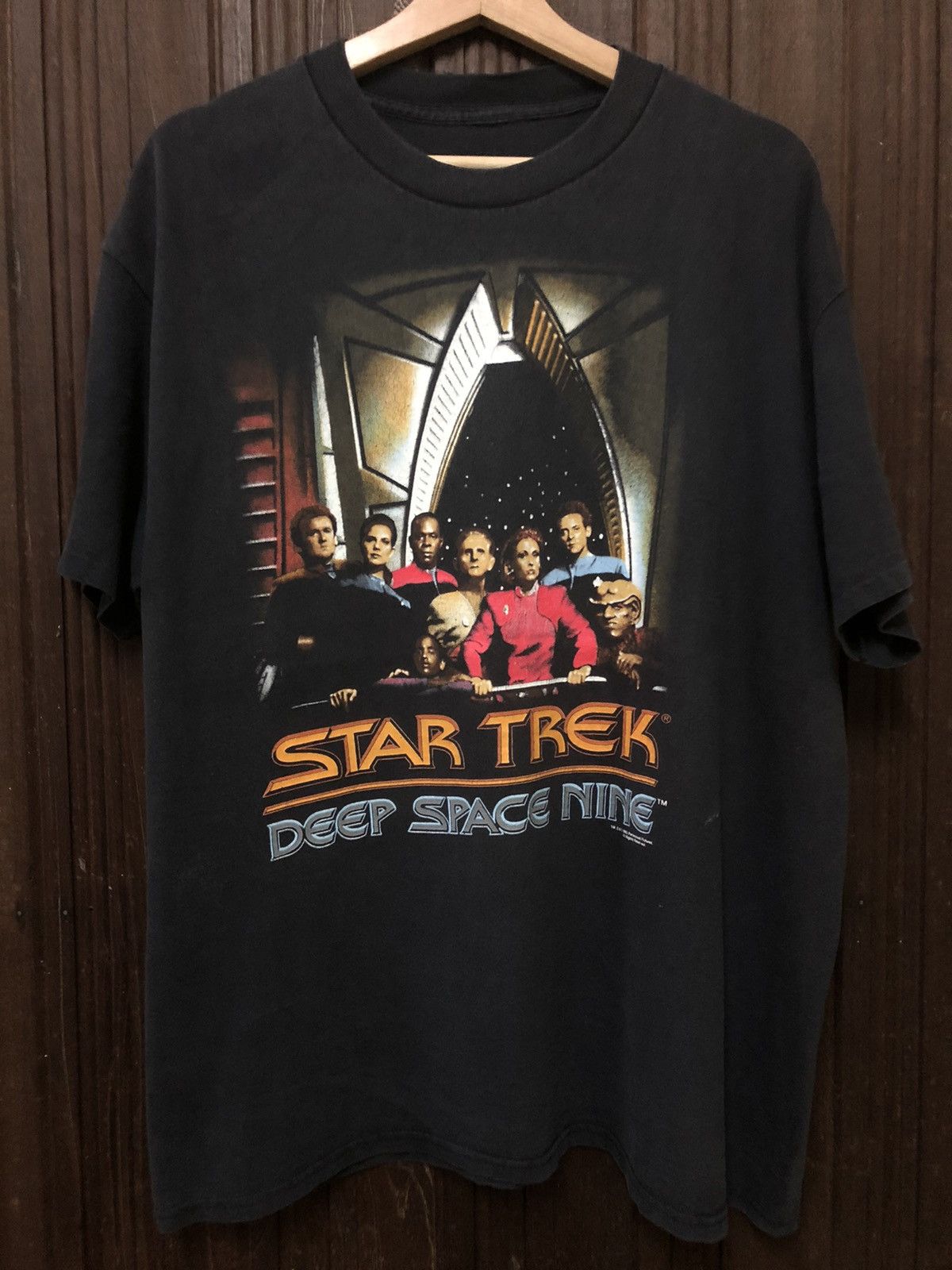 Vintage Vintage 90s Star Trek Deep Space Nine Tee Size US XL / EU 56 / 4 - 1 Thumbnail