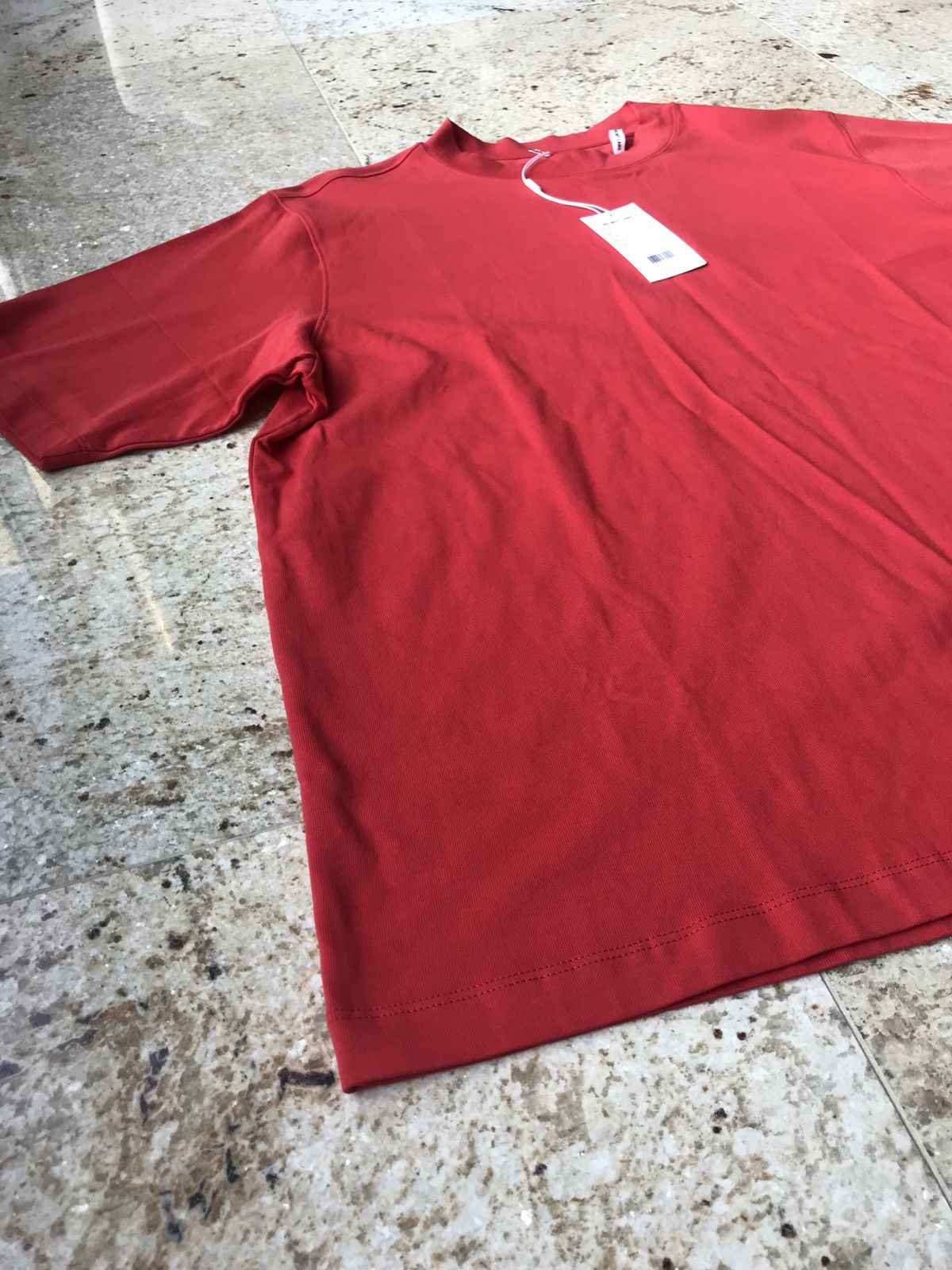 Helmut Lang Tall Tee in Red Size US L / EU 52-54 / 3 - 5 Thumbnail