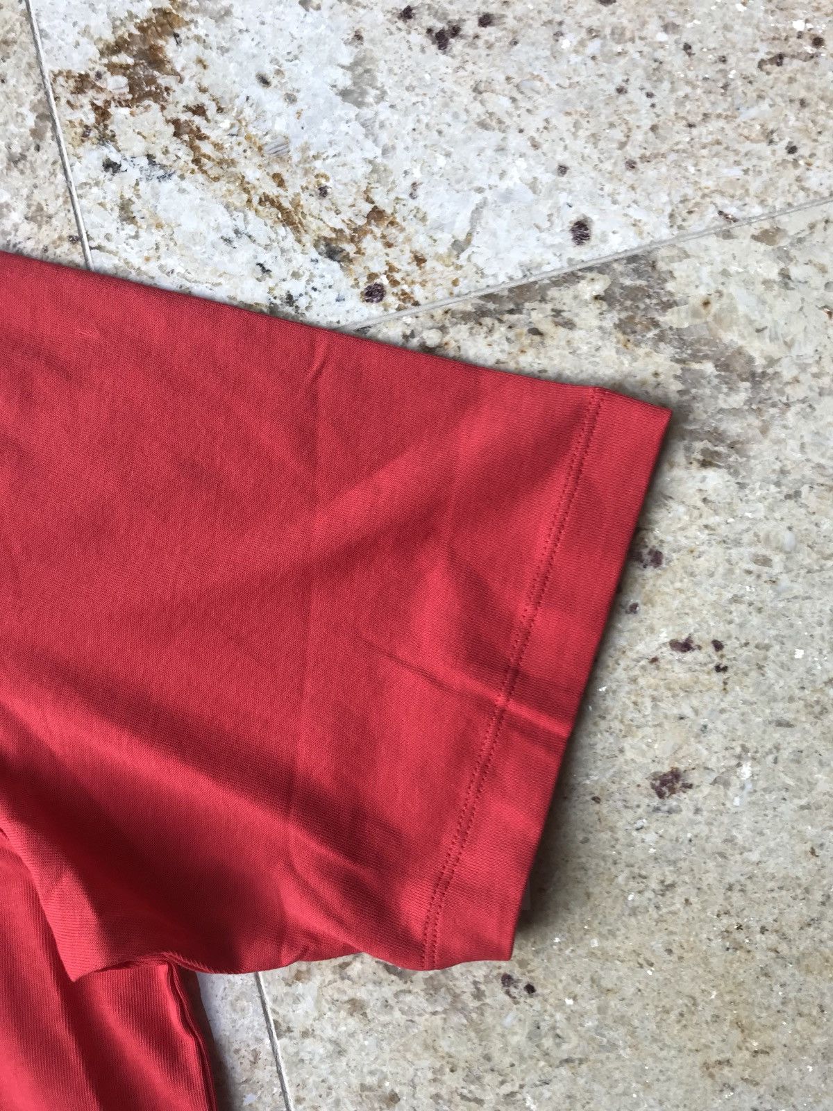 Helmut Lang Tall Tee in Red Size US L / EU 52-54 / 3 - 9 Thumbnail