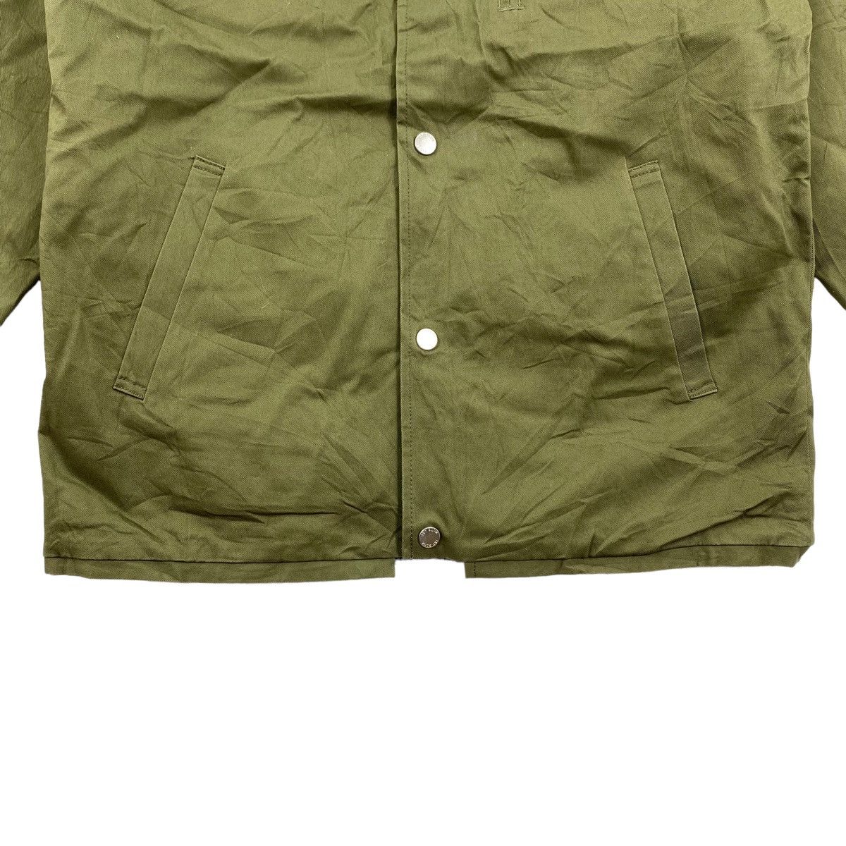 SHIPS SHIPS Jet Blue x VENTILE GEAR Multi Pocket Plain Green Coat Size US M / EU 48-50 / 2 - 3 Thumbnail