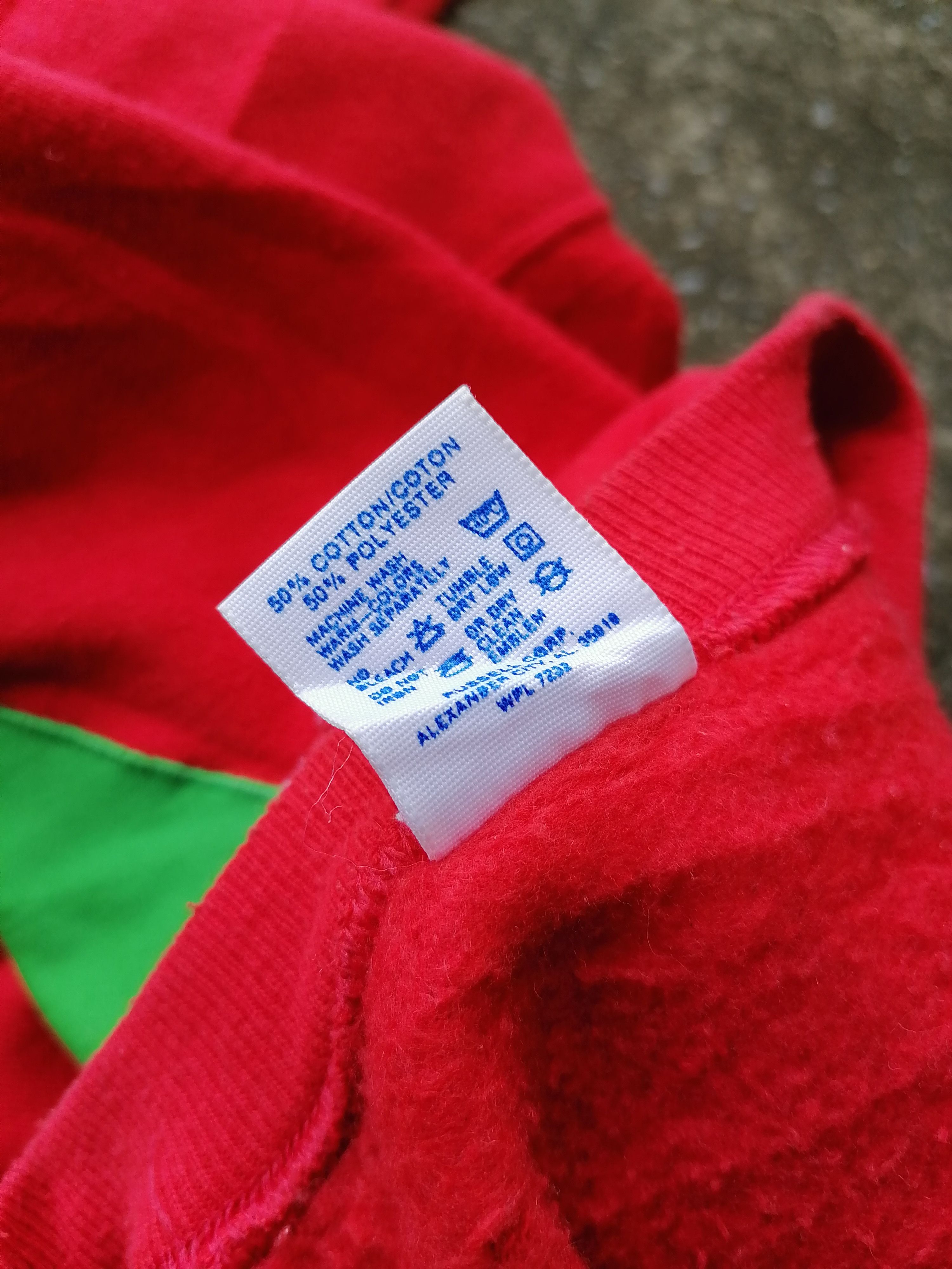 Jerzees × Vintage Vintage Jerzees Christmas Sweatshirt Size US M / EU 48-50 / 2 - 6 Thumbnail