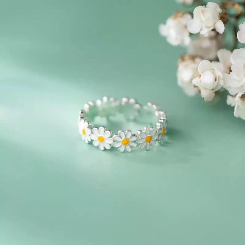 Jewelry Daisy Cute Flower Ring Size ONE SIZE - 2 Thumbnail