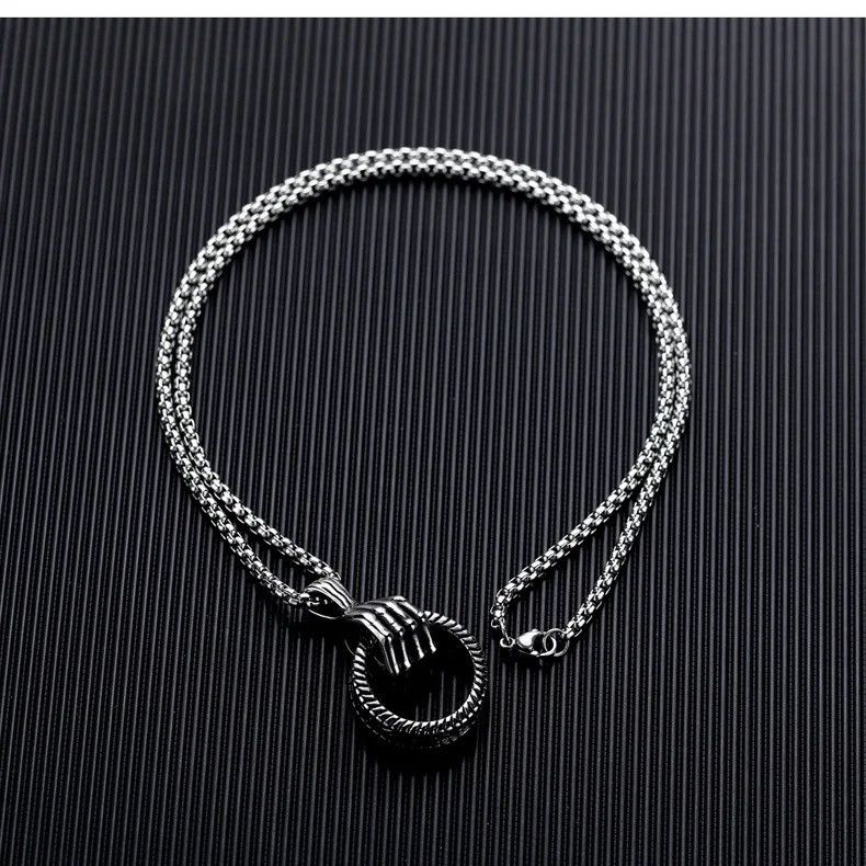 Jewelry Skull Hand Circle Pendant Necklaces Size ONE SIZE - 3 Thumbnail