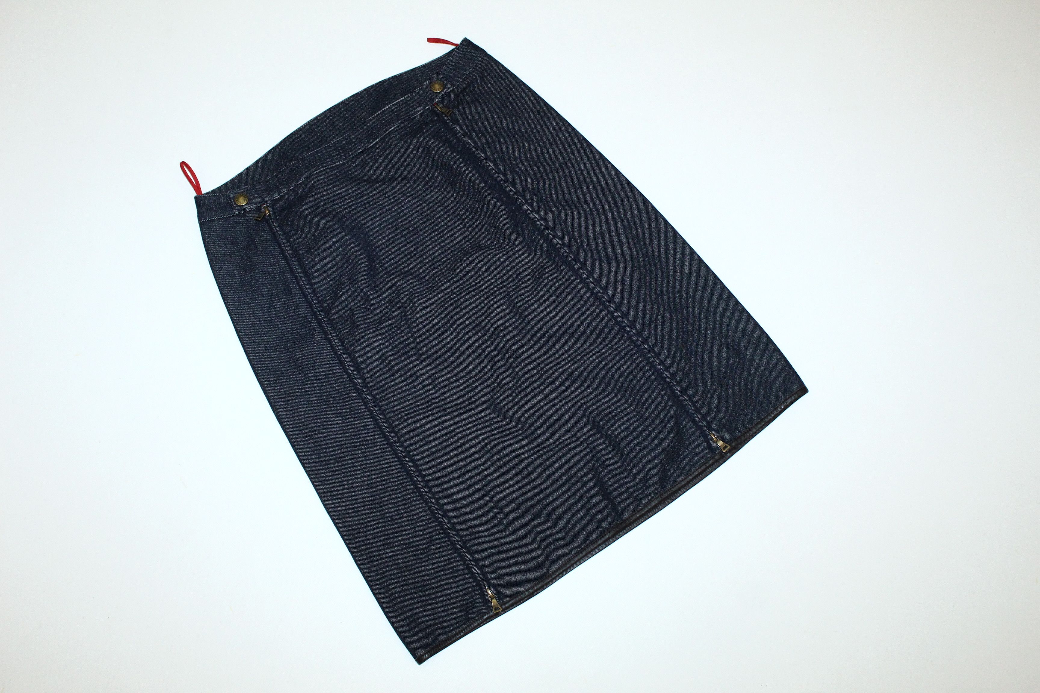 Prada Prada Milano Red Tab Full Zip Raw Denim Kilt / Midi Skirt Size 34" / US 12 / IT 48 - 9 Thumbnail