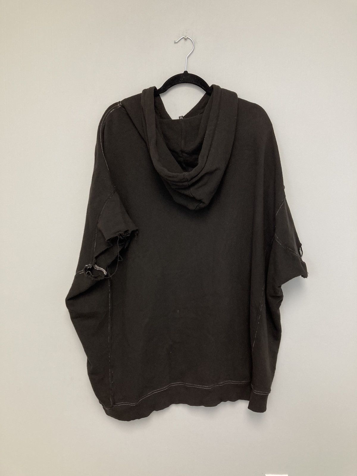 R13 Oversized cutoff sleeve hoodie. Large Size US L / EU 52-54 / 3 - 10 Thumbnail