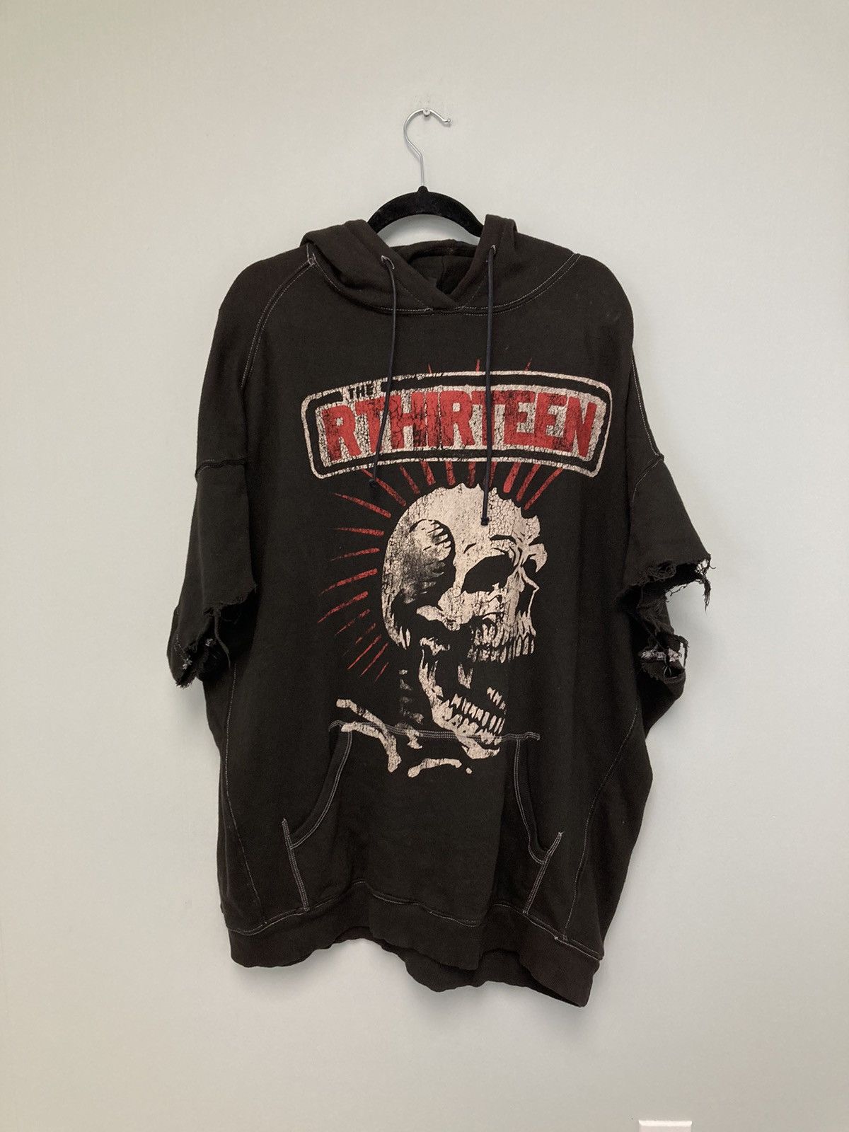 R13 Oversized cutoff sleeve hoodie. Large Size US L / EU 52-54 / 3 - 9 Thumbnail