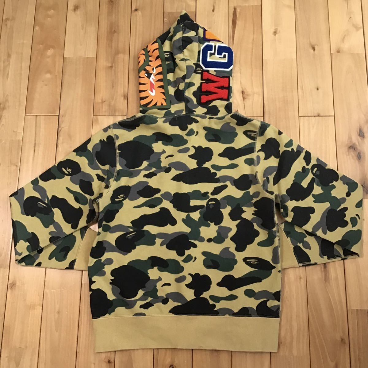 Bape 🔥ZOZO Exclusive🔥 Reflector Camo Shark full zip hoodie BAPE Size US S / EU 44-46 / 1 - 3 Thumbnail