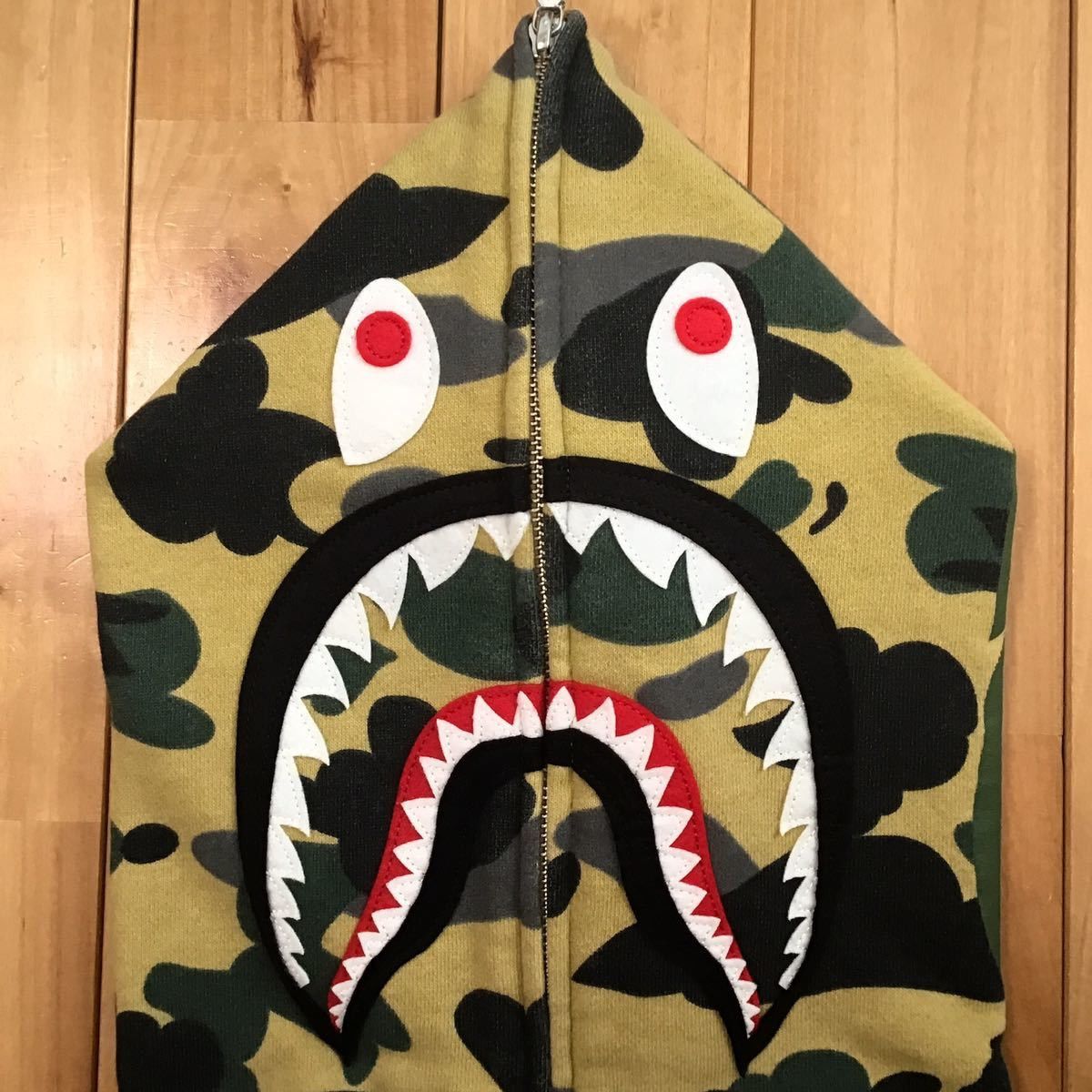 Bape 🔥ZOZO Exclusive🔥 Reflector Camo Shark full zip hoodie BAPE Size US S / EU 44-46 / 1 - 4 Thumbnail