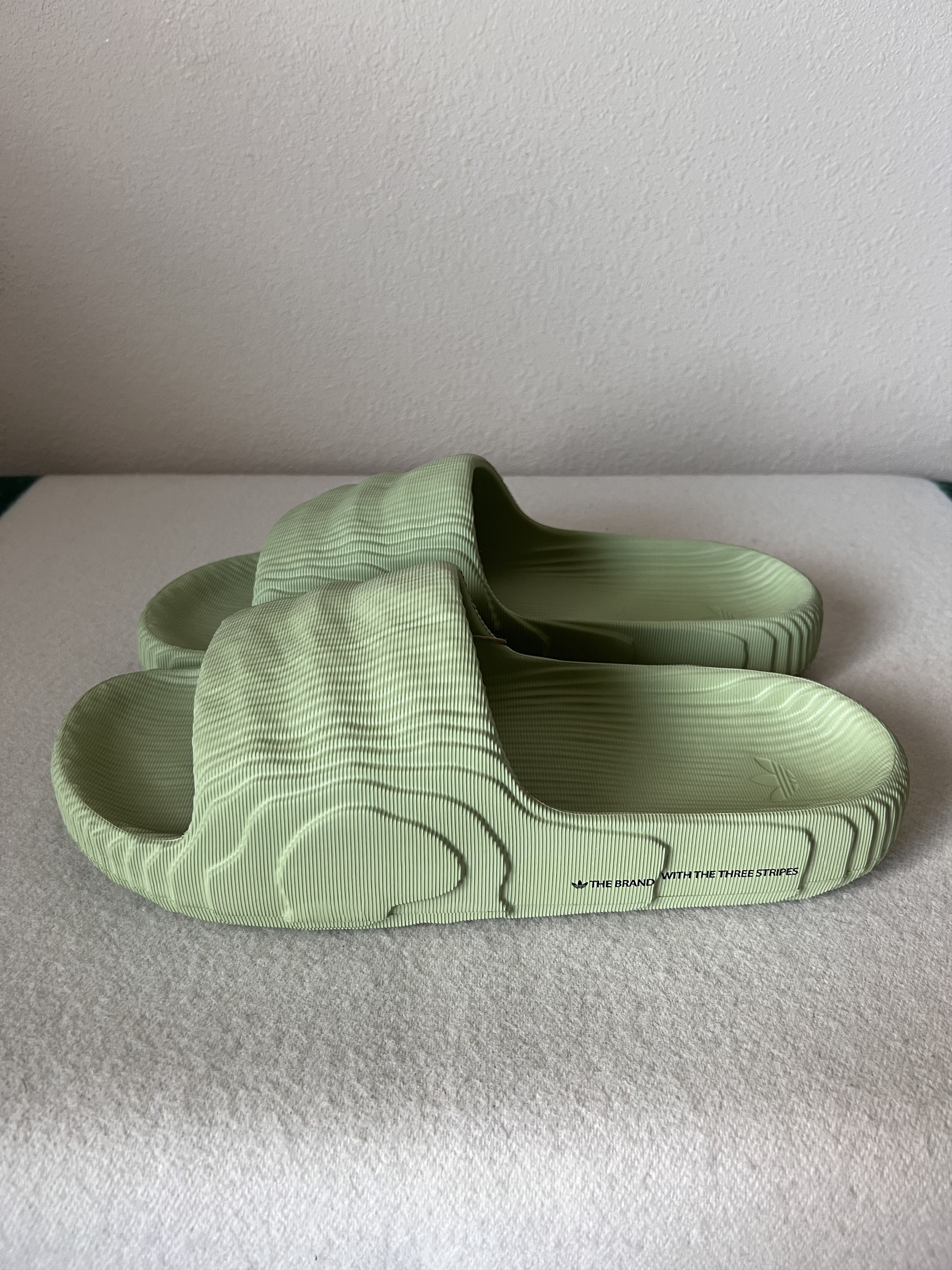 Adidas Adidas Adilette 22 in Magic Lime Size US 13 / EU 46 - 3 Thumbnail