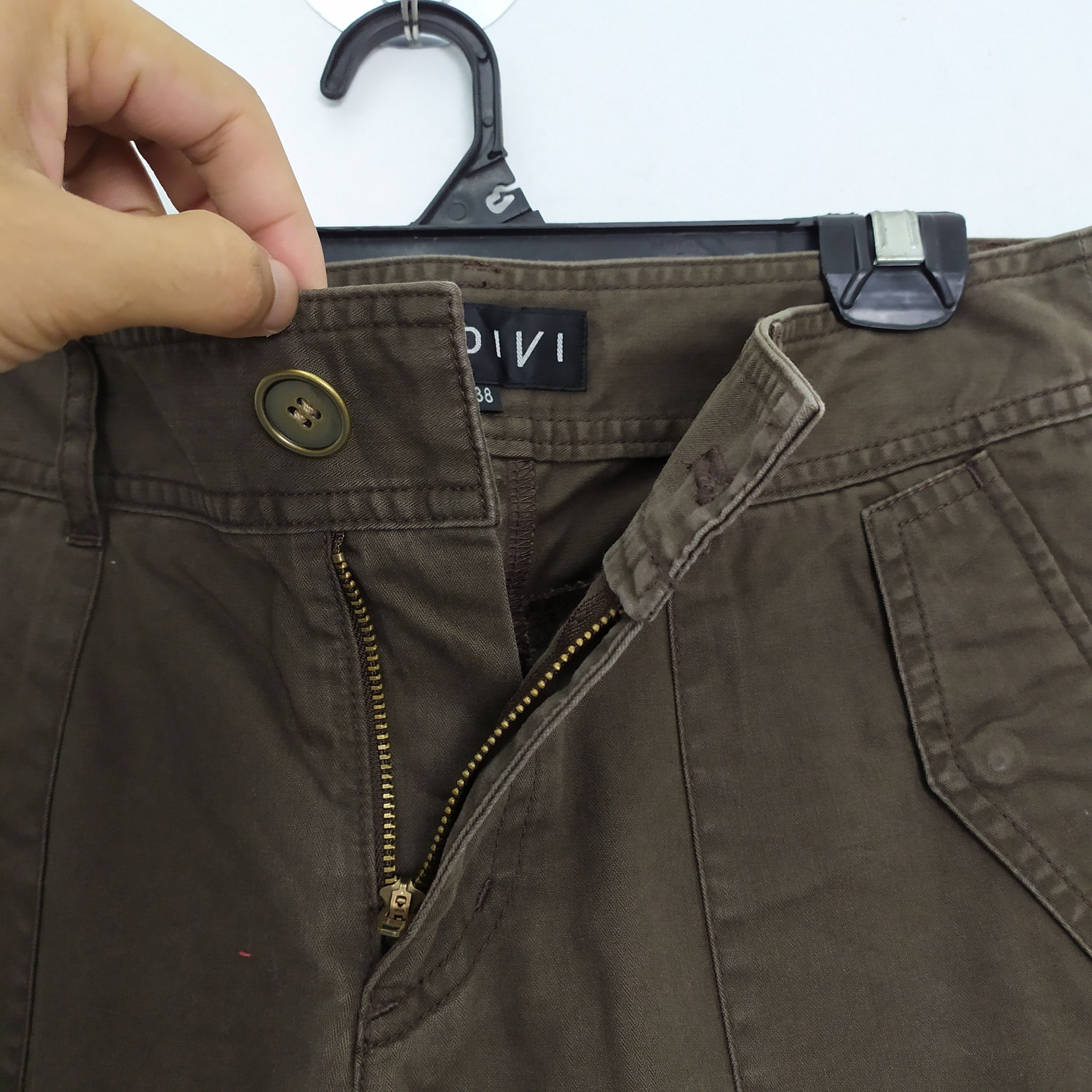 Designer × Japanese Brand INDIVI CROPPED CARGO PANTS Size US 29 - 2 Thumbnail