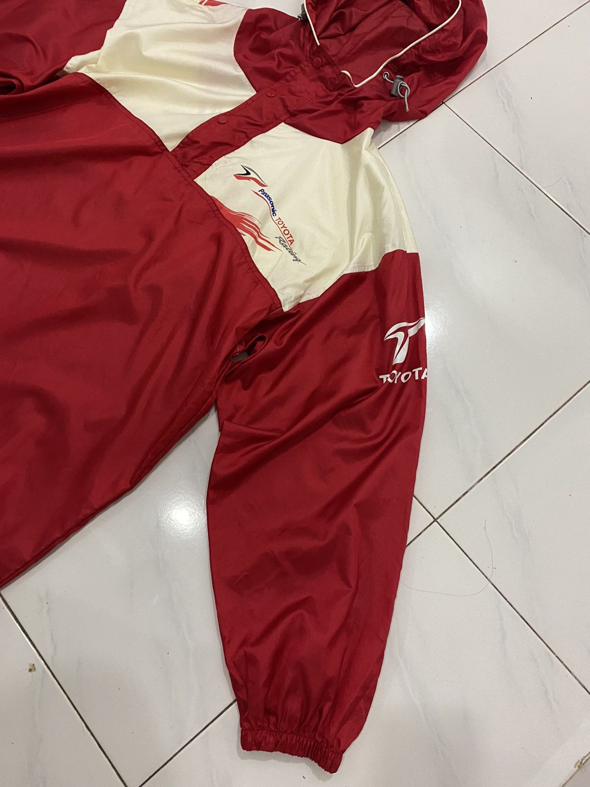 Japanese Brand VTG 2003 Toyota Japan F1 Championshop Size US L / EU 52-54 / 3 - 6 Thumbnail