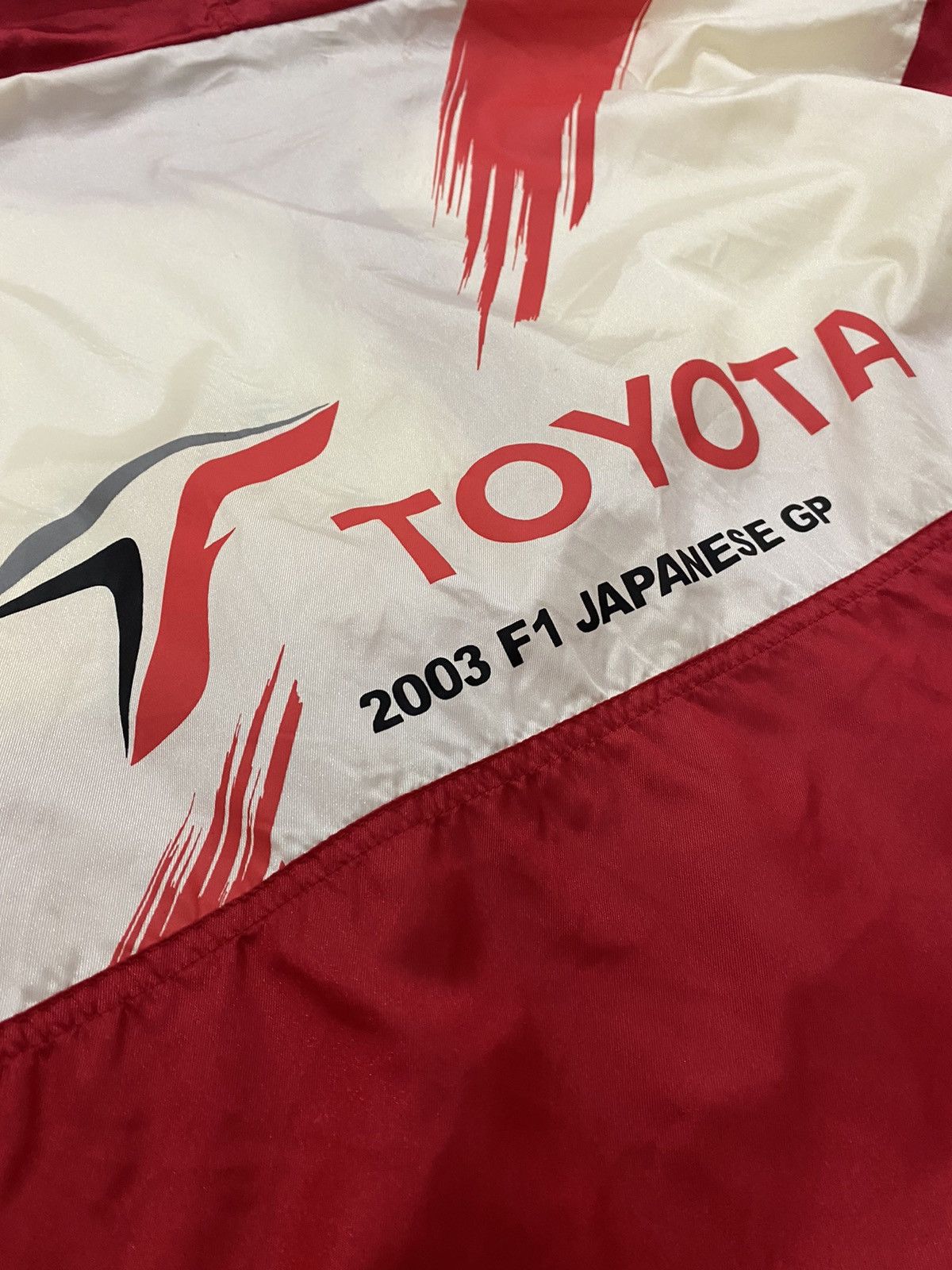 Japanese Brand VTG 2003 Toyota Japan F1 Championshop Size US L / EU 52-54 / 3 - 10 Thumbnail