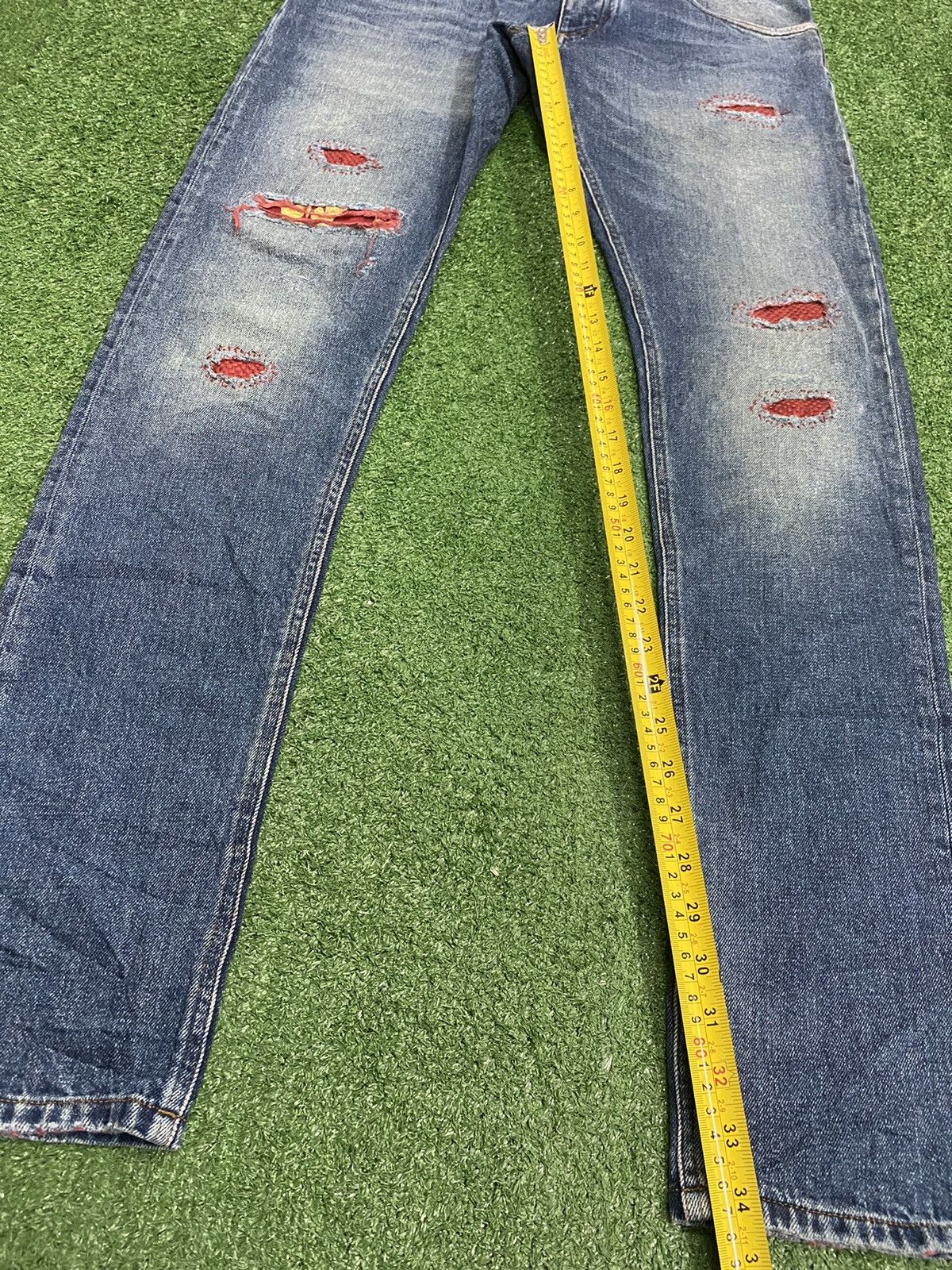 Dolce & Gabbana Dolce & Gabbana Distressed Denim Jeans Size US 34 / EU 50 - 16 Thumbnail