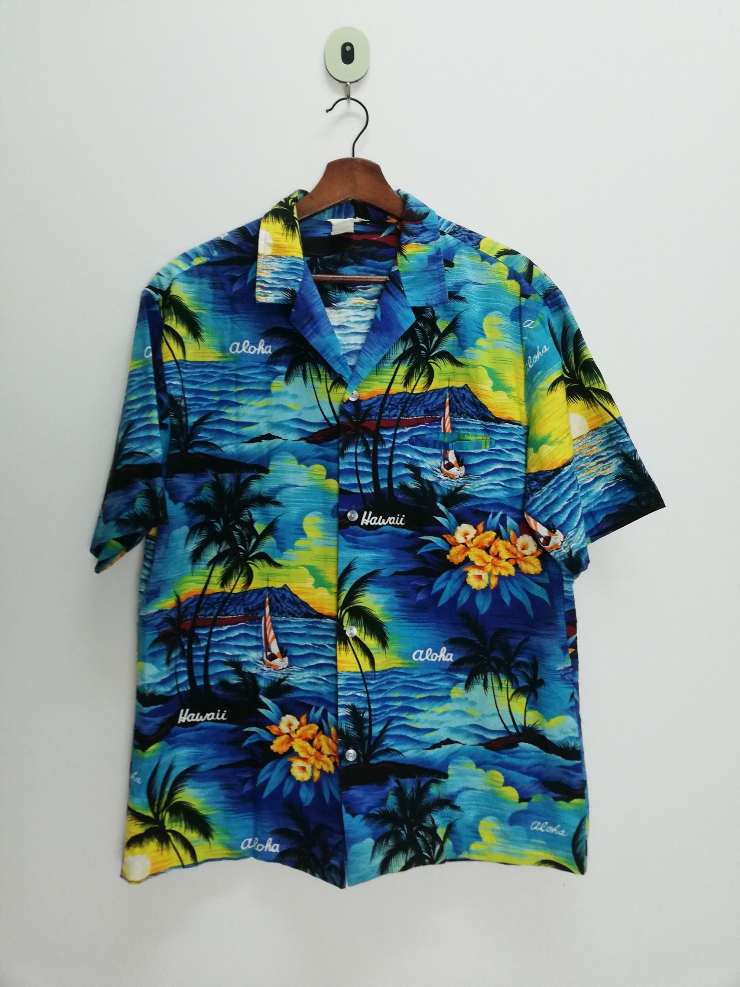 Vintage Vintage Hawaii Button Up Hawaiian Shirt Made in USA Size US L / EU 52-54 / 3 - 9 Thumbnail