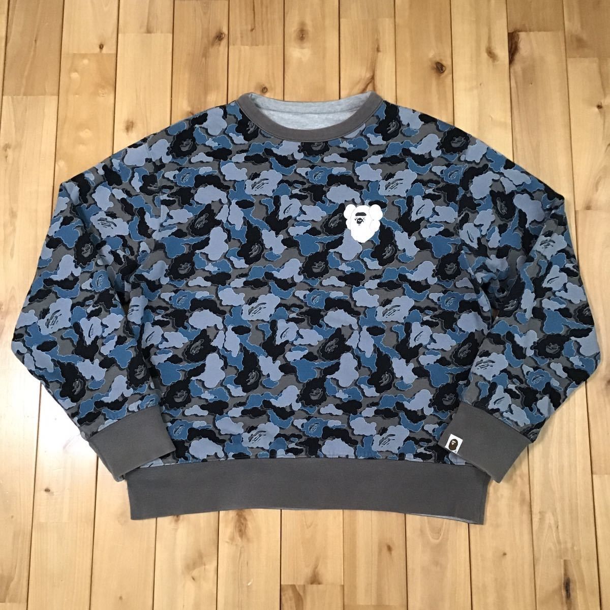 Bape × Kaws 🔥 reversible 🔥 BAPE x kaws sweat shirt cloud camo Size US M / EU 48-50 / 2 - 2 Thumbnail