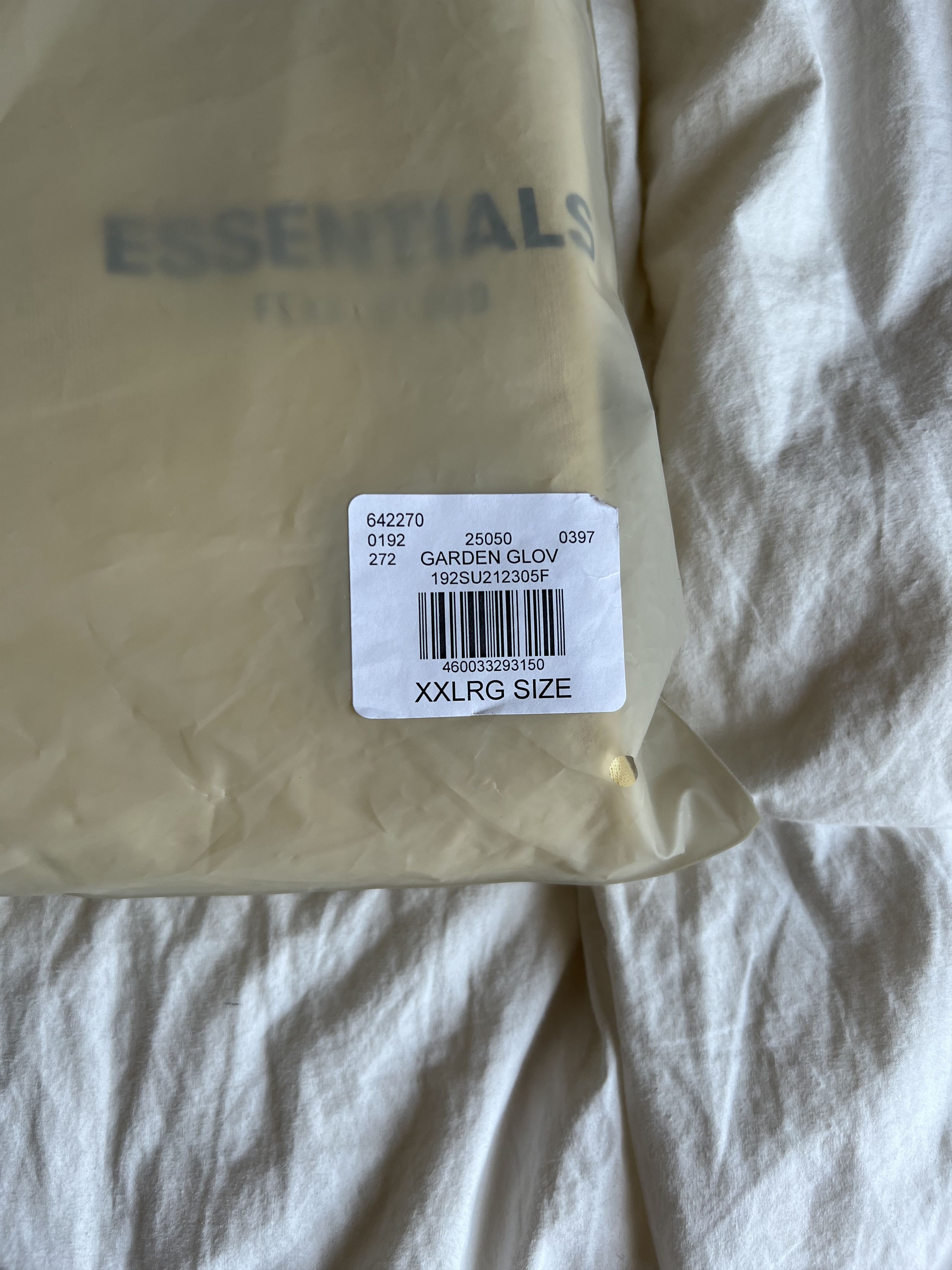 Fear of God × Mr P. Fear of God Essentials Mr. Porter Exclusive Sweatshirt Size US XXL / EU 58 / 5 - 6 Thumbnail