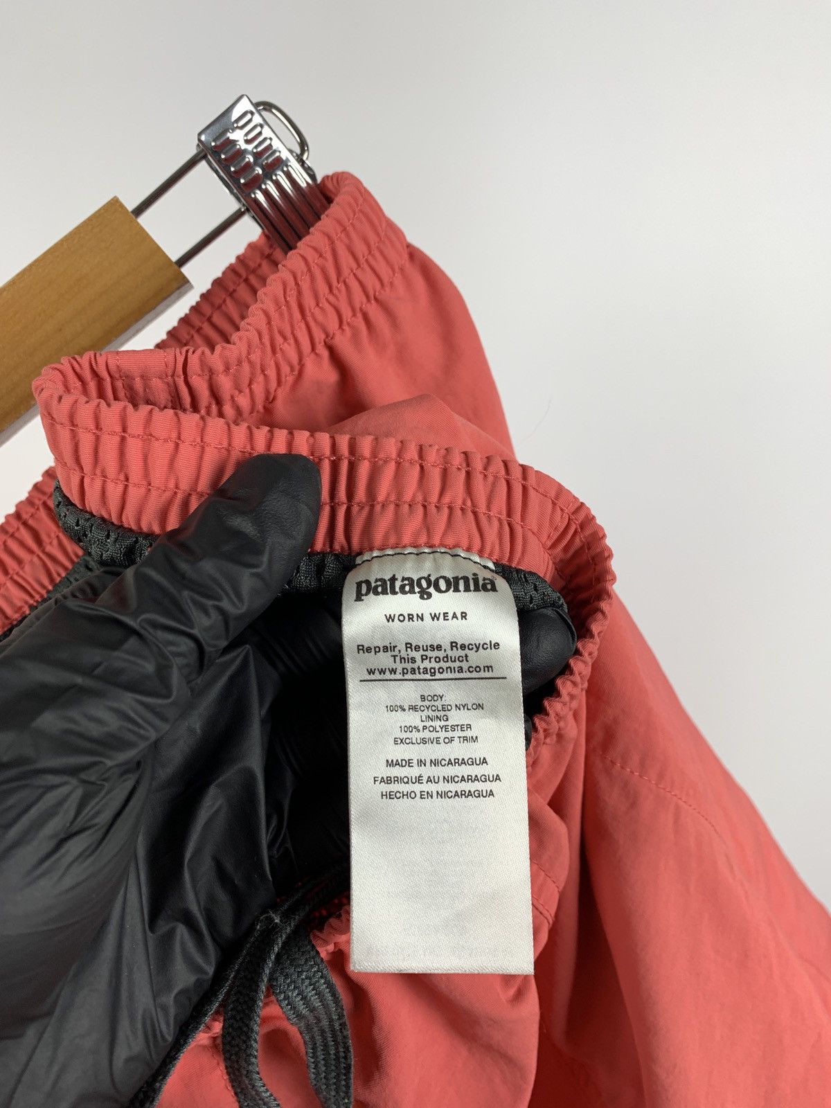 Patagonia Vintage Patagonia Pink Baggies Shorts Size US 36 / EU 52 - 11 Thumbnail