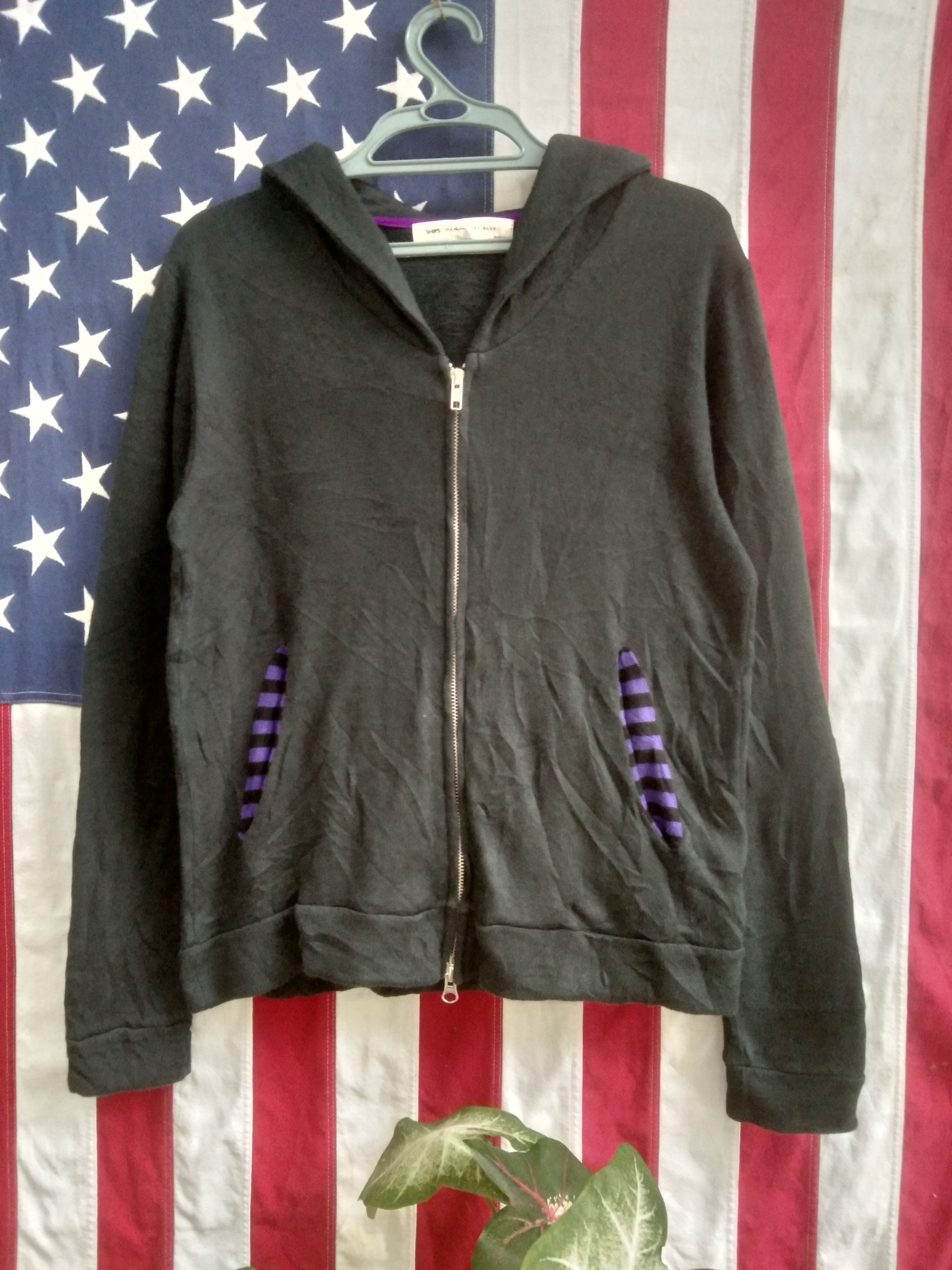image of The Ships Japan Sweater Hoodie, Men's (Size Small)
