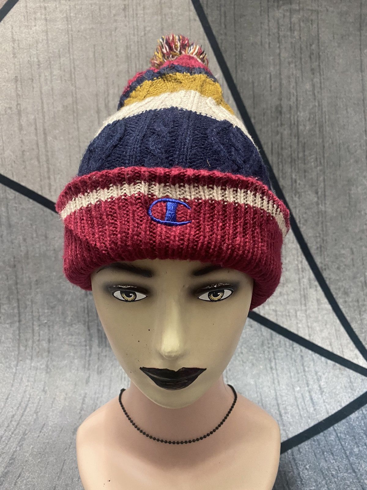 Champion Champion Knitted Small Embroidered Logo Beanie Hat Size ONE SIZE - 2 Thumbnail