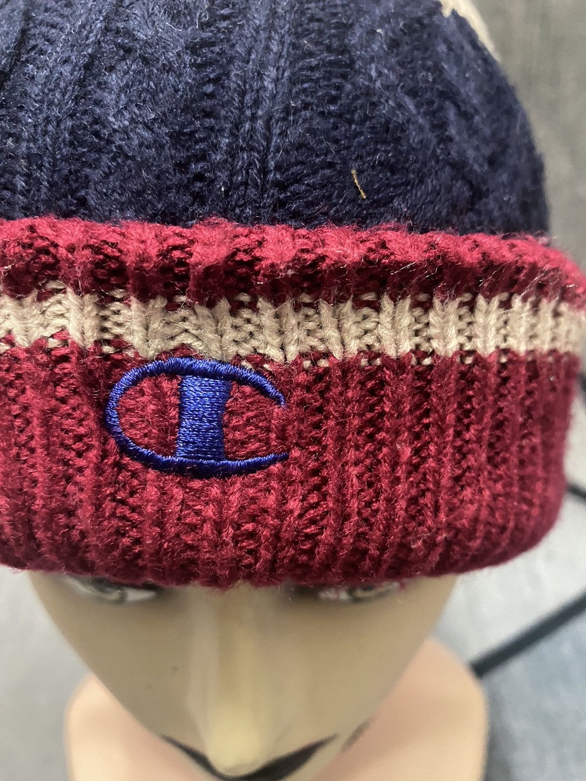 Champion Champion Knitted Small Embroidered Logo Beanie Hat Size ONE SIZE - 3 Thumbnail