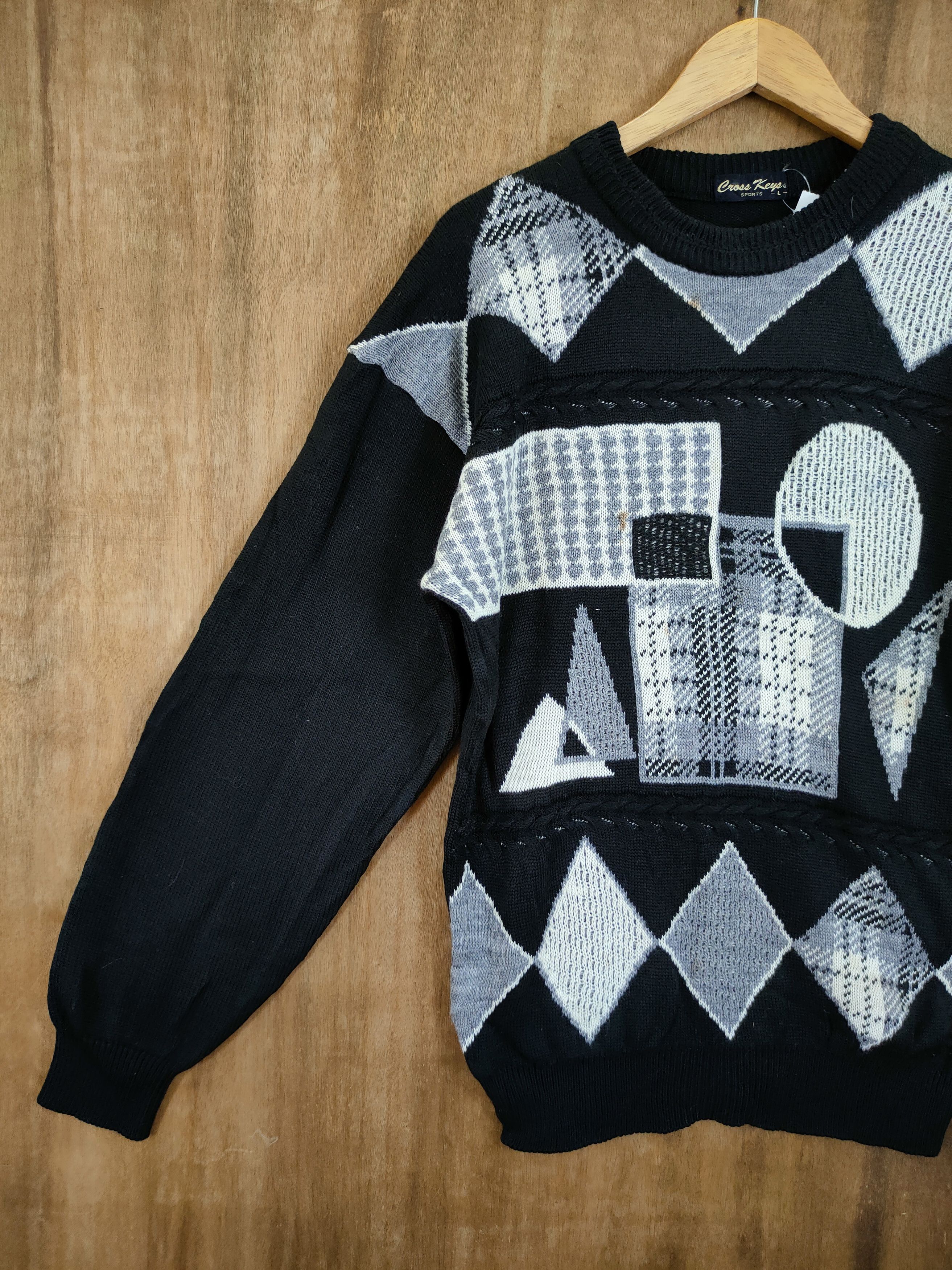 Japanese Brand D Cross Keys art streetwear knitwear sweatshirt #46-950 Size US M / EU 48-50 / 2 - 2 Thumbnail