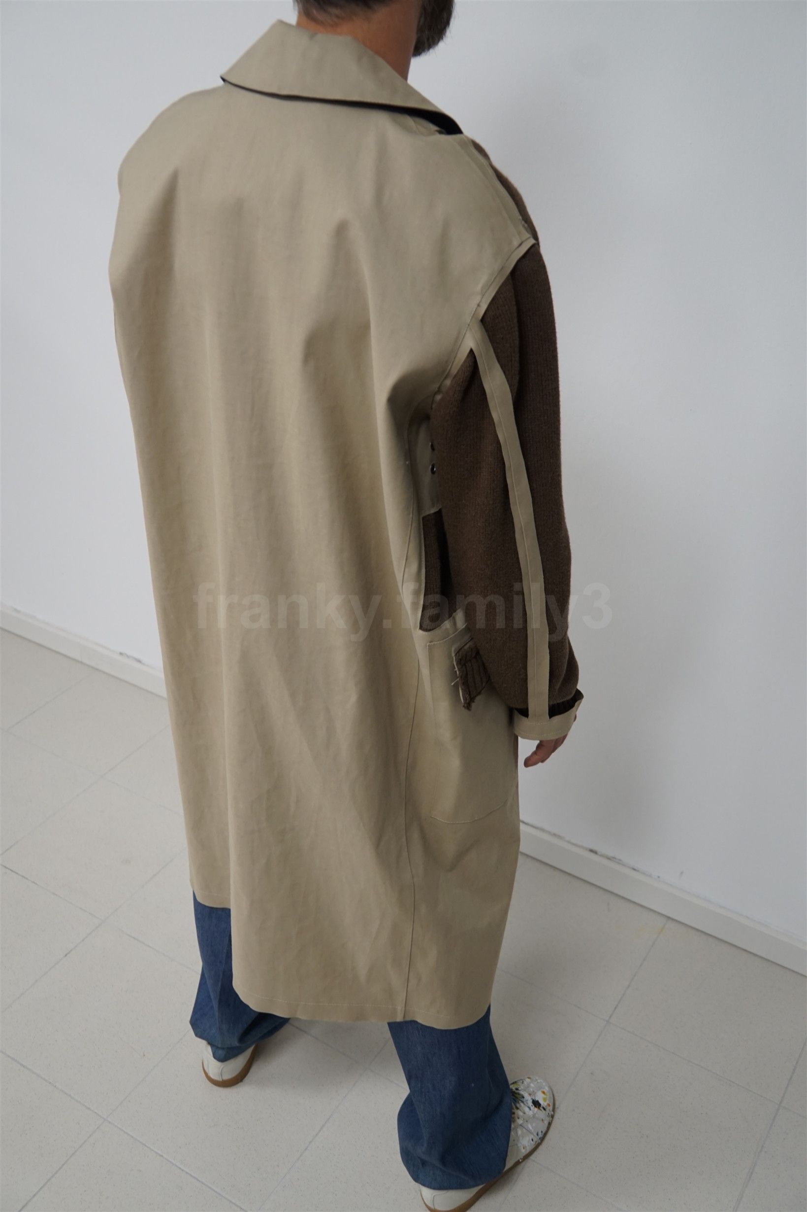 Maison Margiela masterpiece trench runway show wool sleeve Size US M / EU 48-50 / 2 - 12 Thumbnail