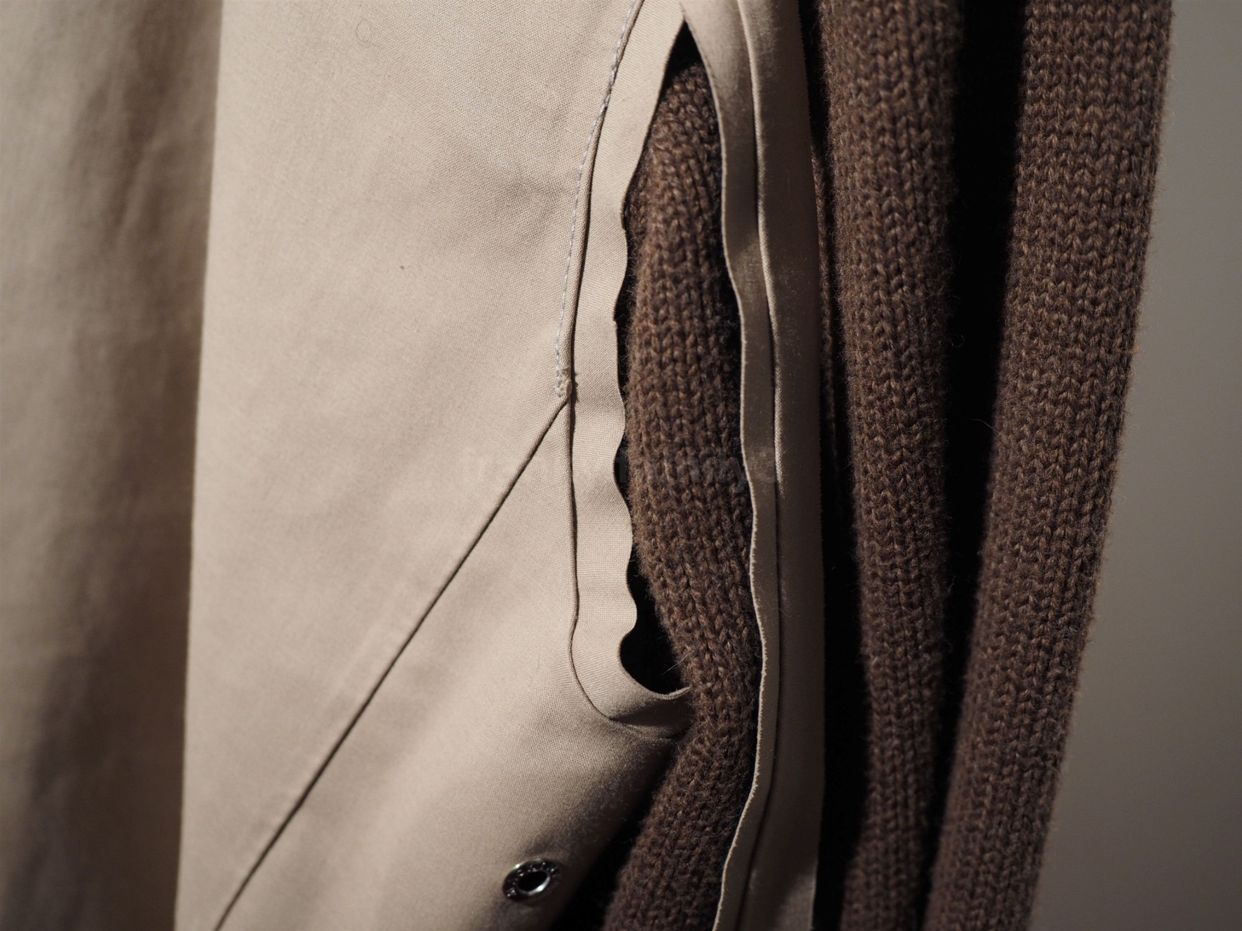 Maison Margiela masterpiece trench runway show wool sleeve Size US M / EU 48-50 / 2 - 20 Thumbnail