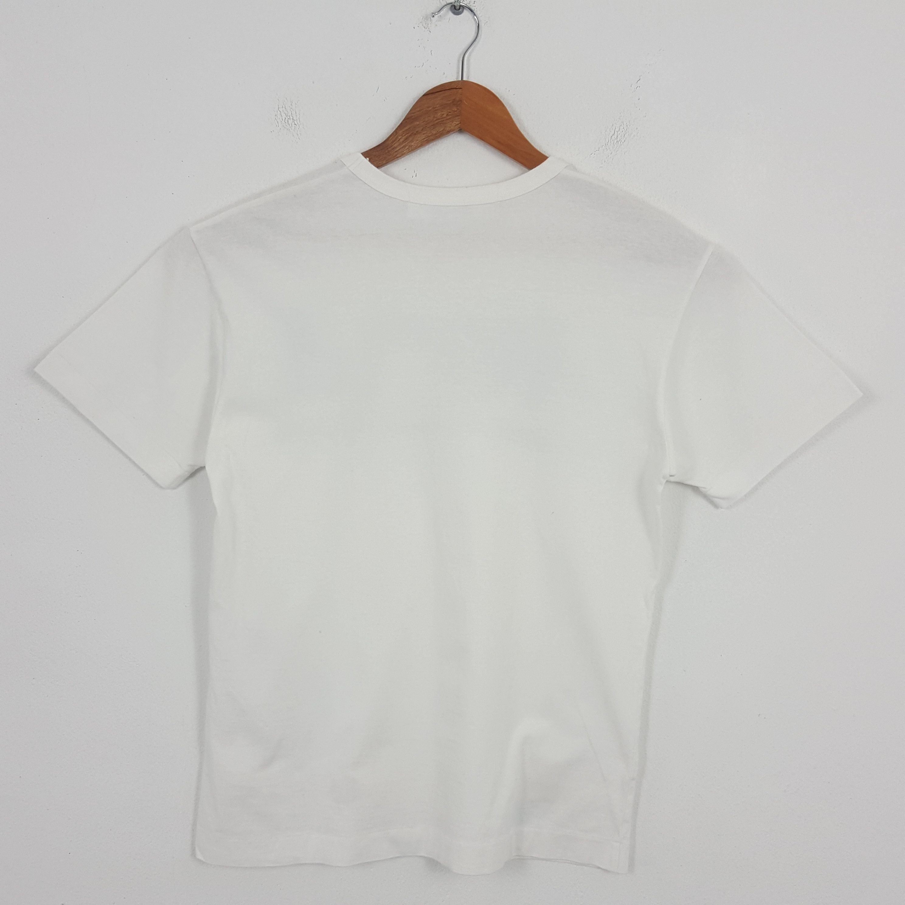 Comme des Garcons × Comme des Garcons PLAY × Vintage Vintage COMME des CARCONS PLAY Japanese Brand T-Shirt Japan Size US M / EU 48-50 / 2 - 3 Thumbnail