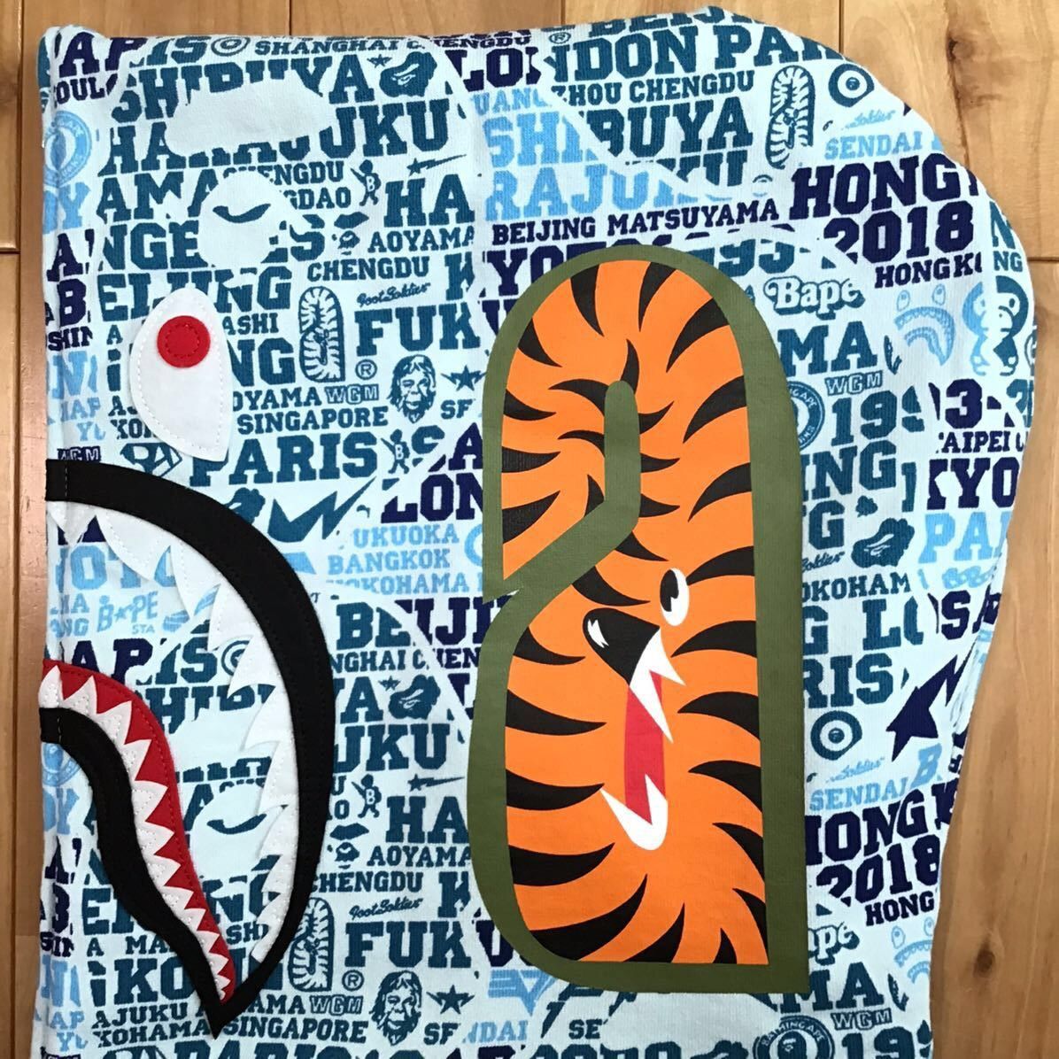 Bape BAPE XXV CITIES CAMO Shark full zip hoodie a bathing ape Size US XL / EU 56 / 4 - 5 Thumbnail