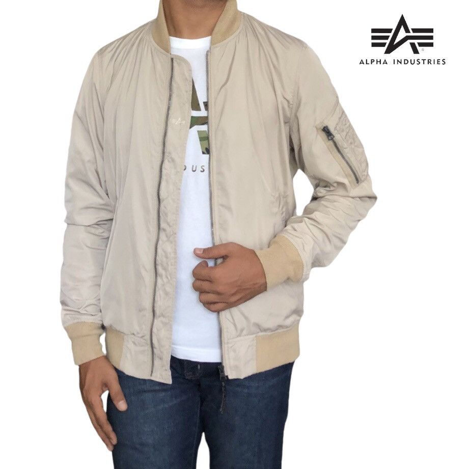 Alpha Industries Alpha Industries Flight Bomber Jacket Size US L / EU 52-54 / 3 - 1 Thumbnail