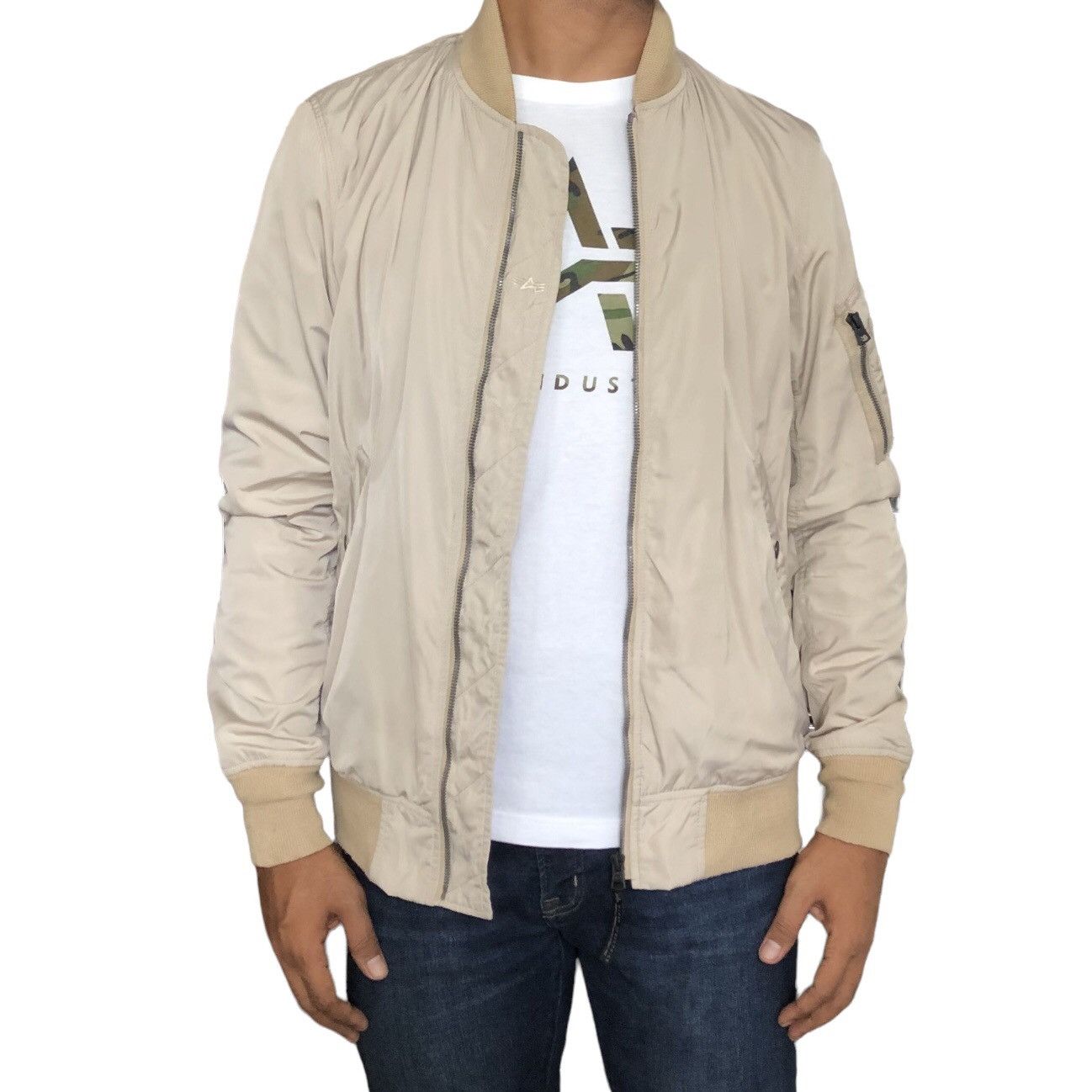 Alpha Industries Alpha Industries Flight Bomber Jacket Size US L / EU 52-54 / 3 - 4 Thumbnail