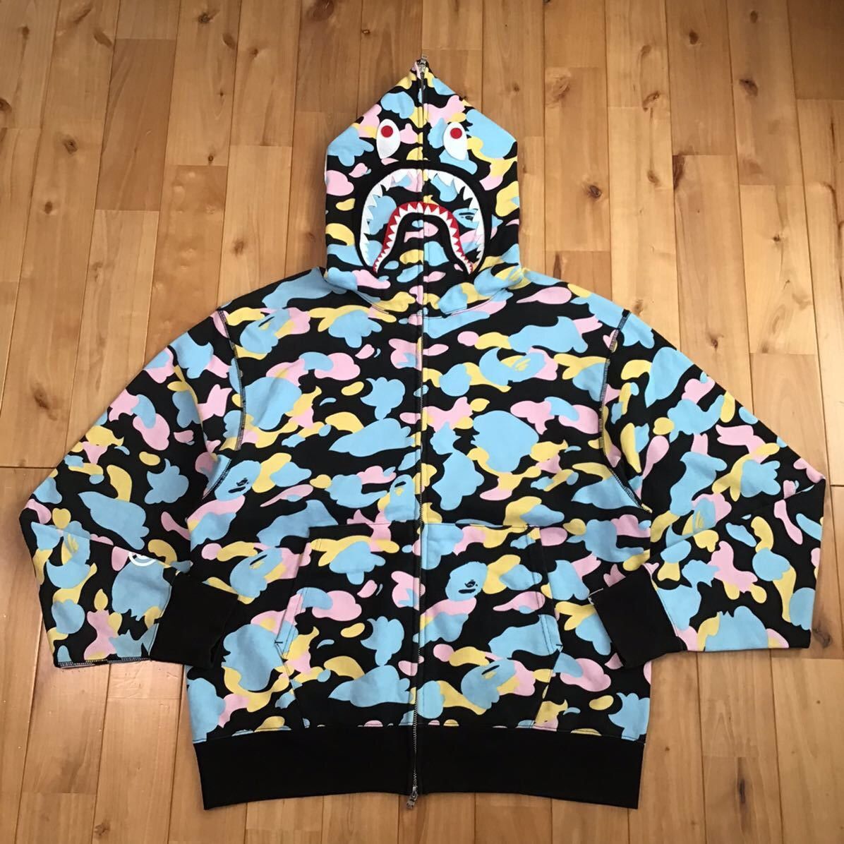 Bape BAPE cotton candy camo shark full zip hoodie multi camo ape Size US L / EU 52-54 / 3 - 2 Thumbnail