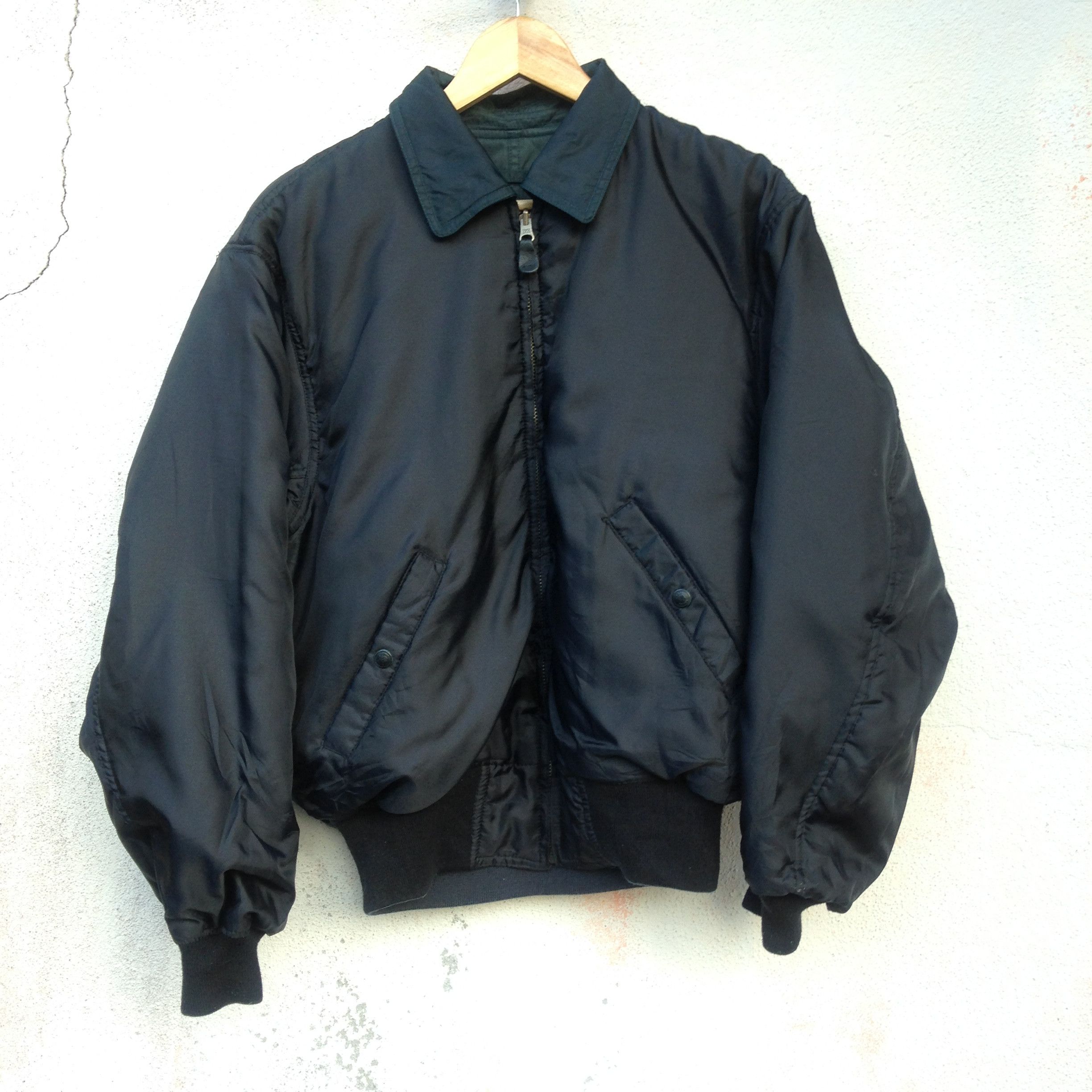 Vintage Vintage 90s Reversible Bomber Flight Jacket Size US L / EU 52-54 / 3 - 4 Thumbnail