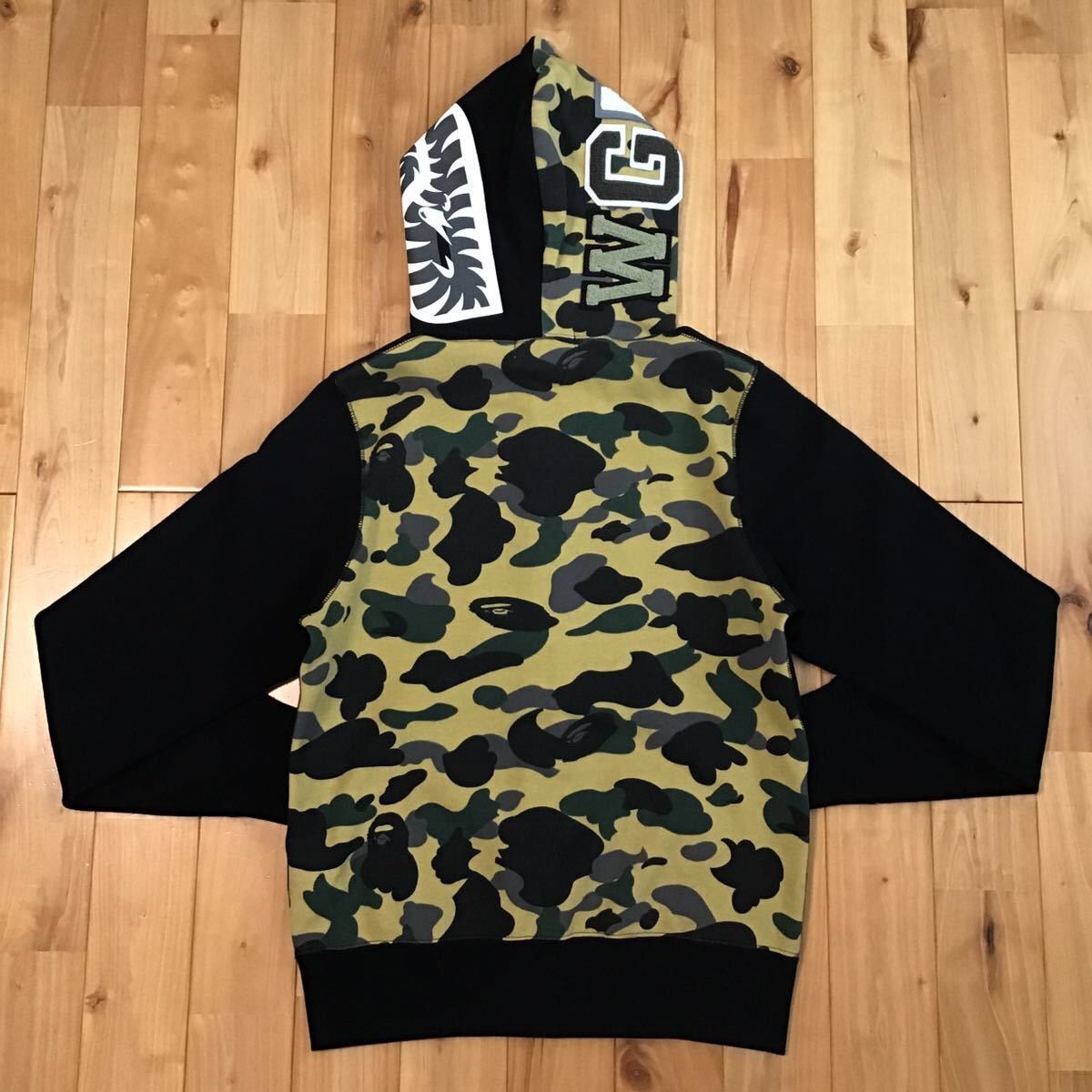 Bape BAPE Reflector Camo Shark full zip hoodie a bathing ape Size US S / EU 44-46 / 1 - 3 Thumbnail