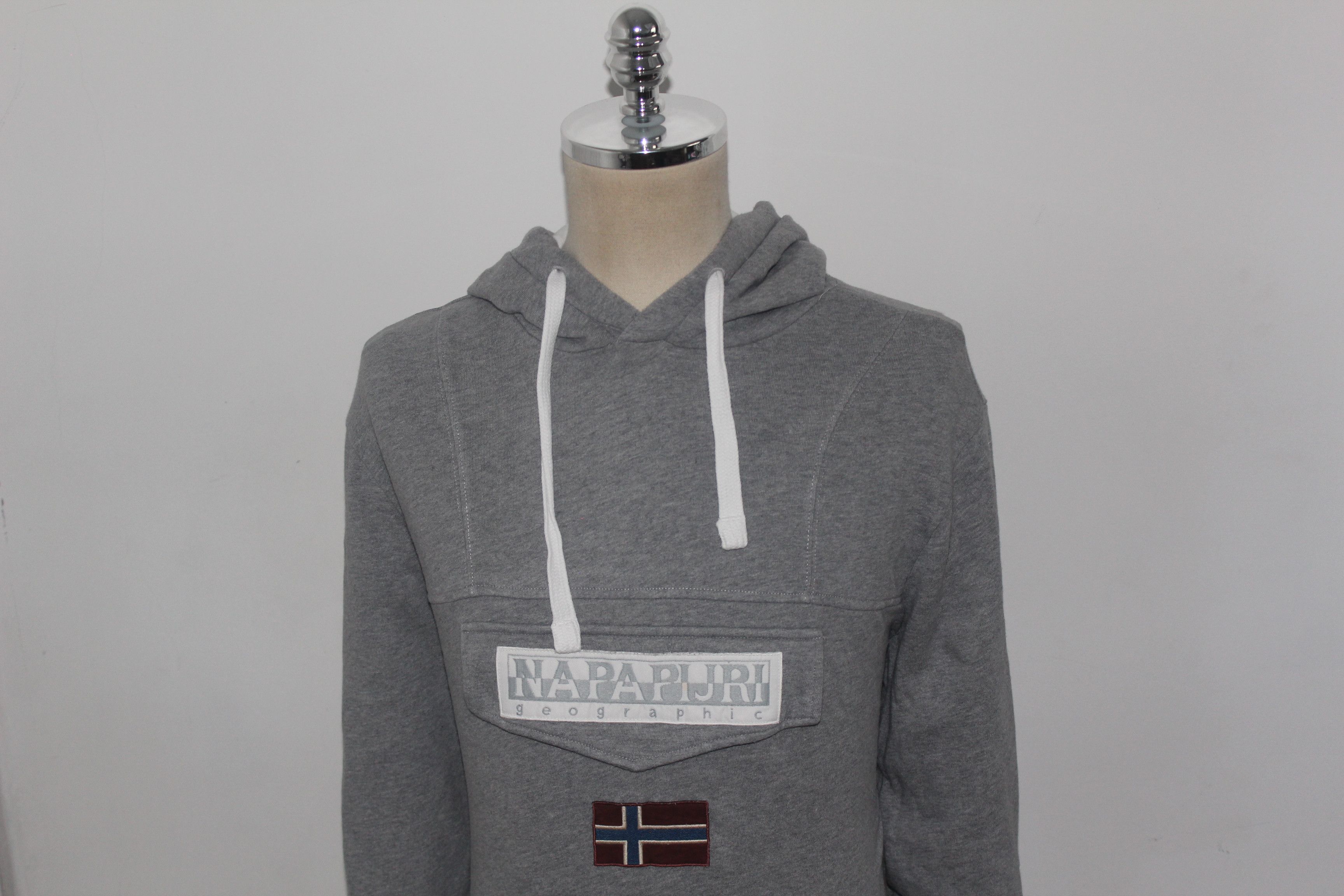 Napapijri NAPAPIJRI Activewear Hoodie Top Size US XL / EU 56 / 4 - 4 Thumbnail