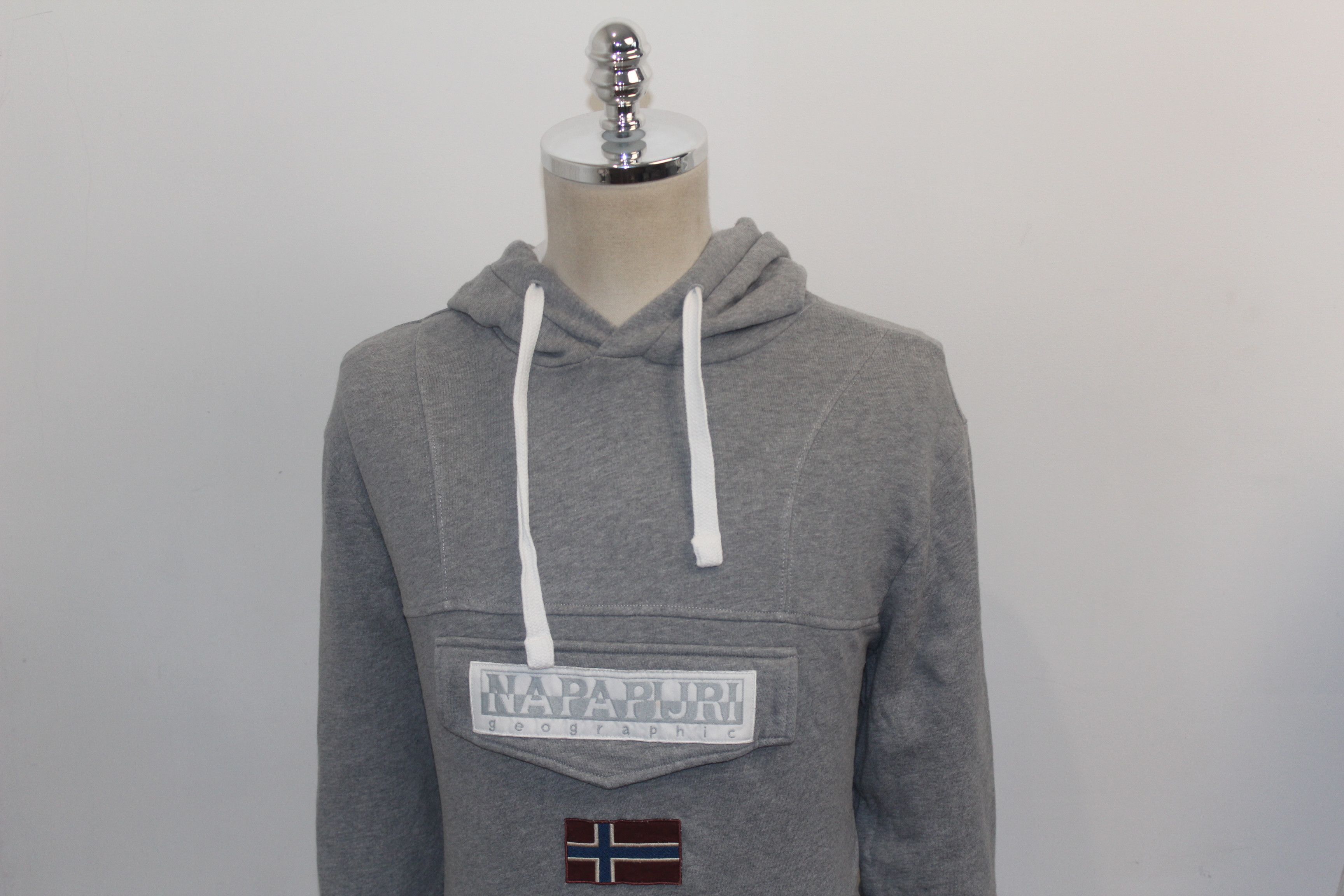 Napapijri NAPAPIJRI Activewear Hoodie Top Size US XL / EU 56 / 4 - 3 Thumbnail