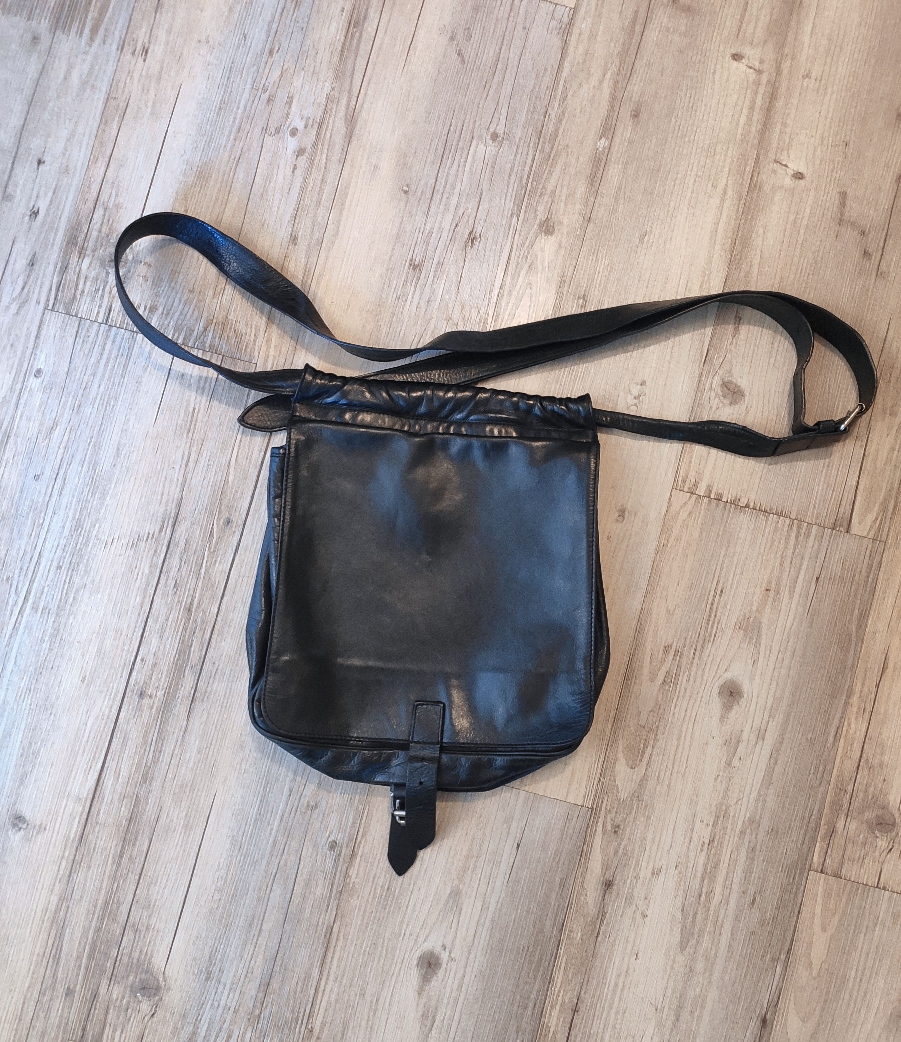 Ann Demeulemeester Crossbody leather bag.Like Guidi or Dries van Noten Size ONE SIZE - 3 Thumbnail