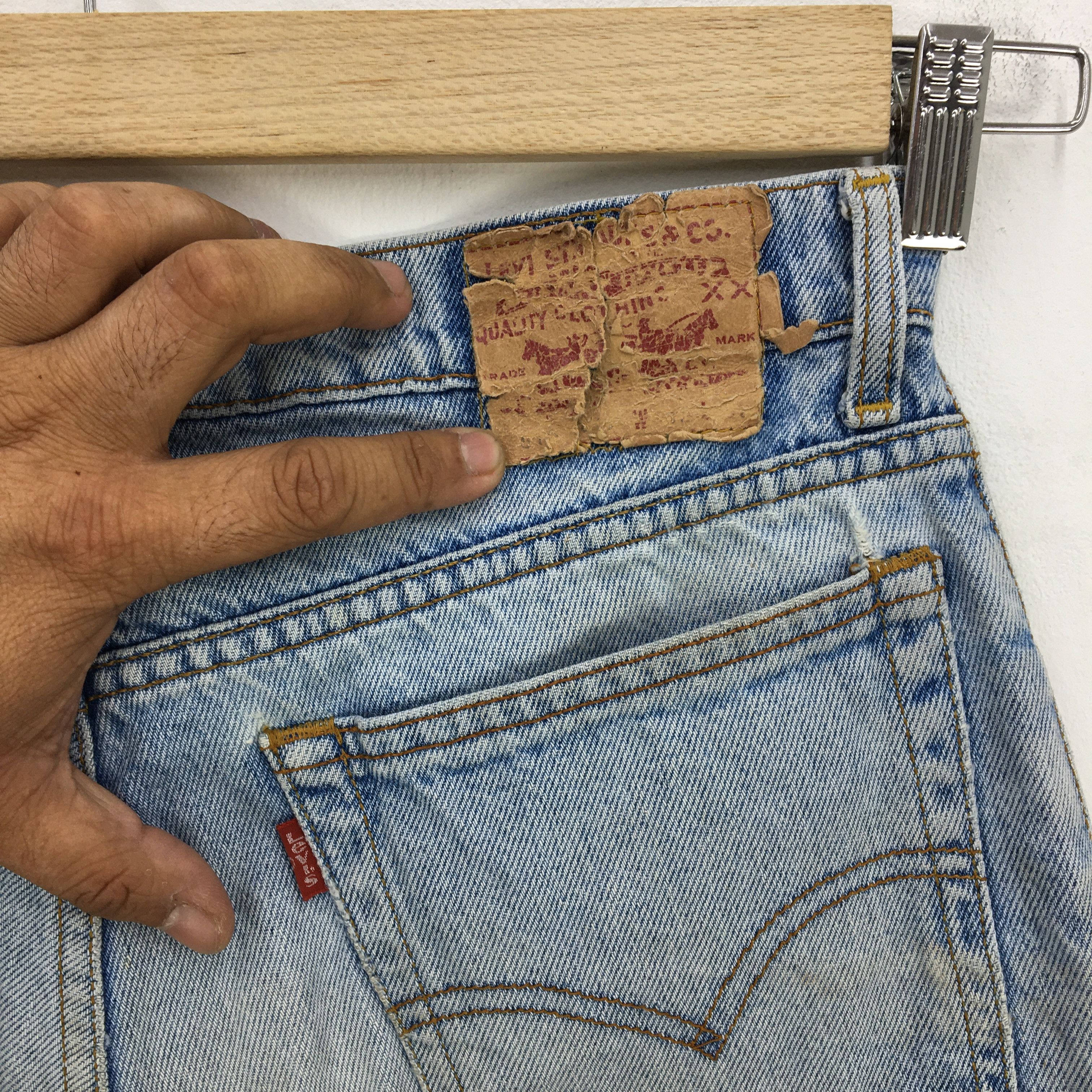 Levi's Vintage Levis Light Wash Jeans Levi's 616 Sun Faded Denim Size US 30 / EU 46 - 4 Thumbnail