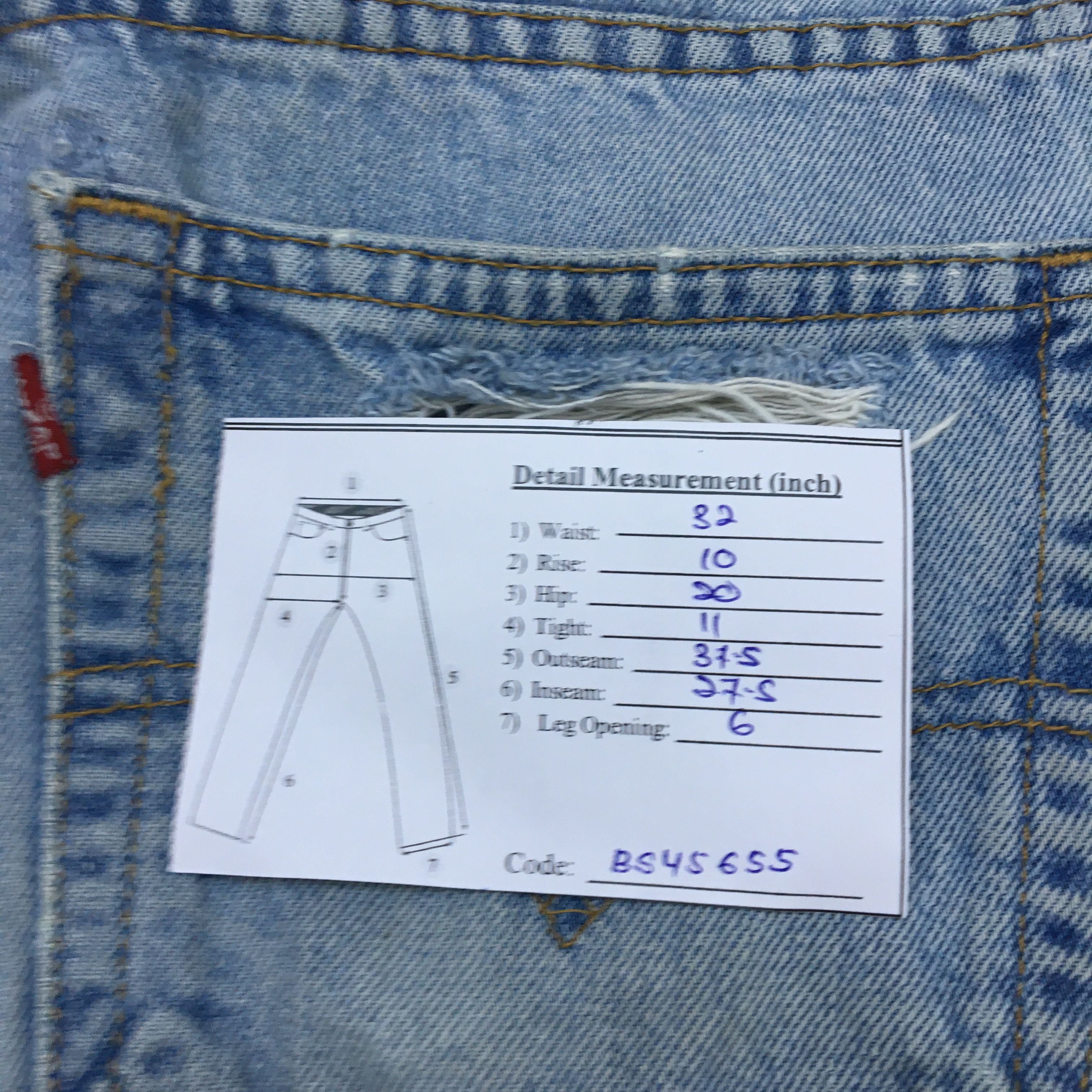 Levi's Vintage Levis Distresses Baggy Jeans Levi's Sun Faded Denim Size US 32 / EU 48 - 8 Thumbnail